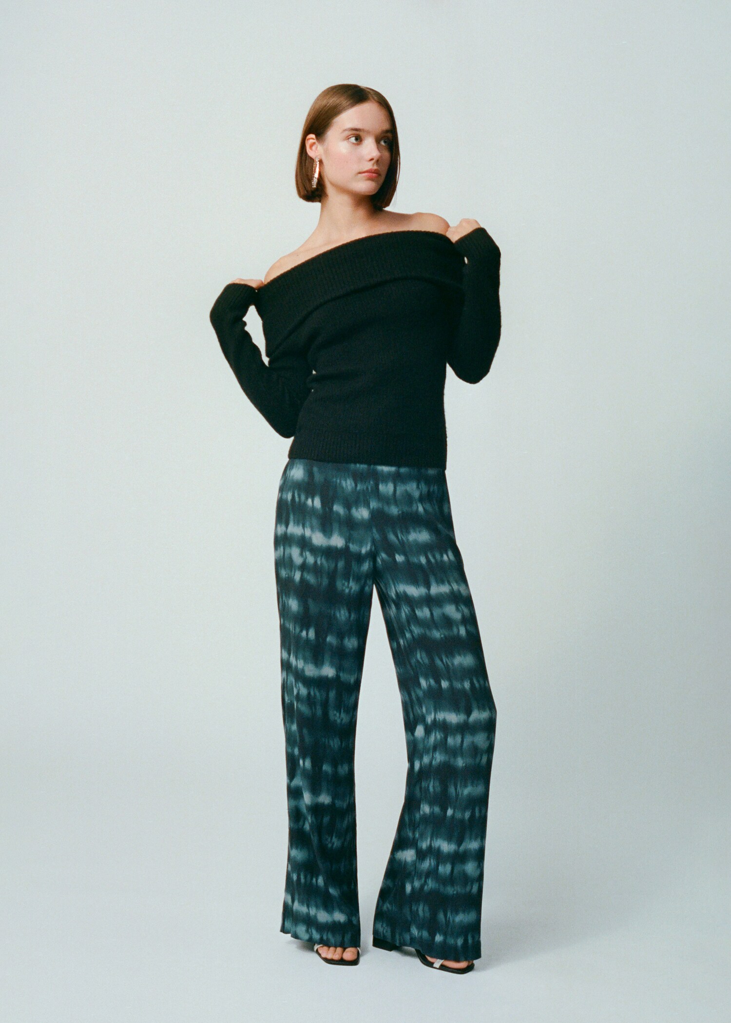 Flowy printed trousers - Details of the article 5