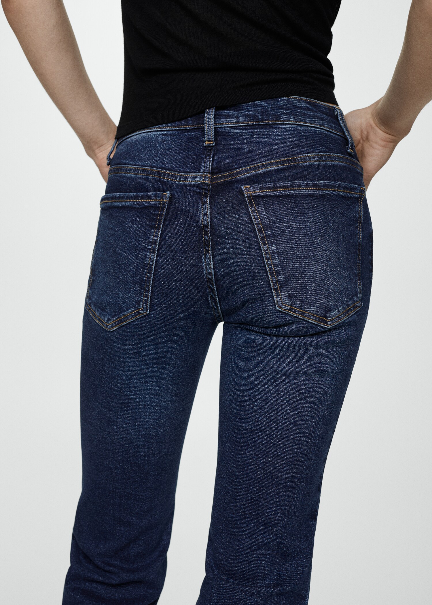 Sienna flared cropped jeans - Details of the article 2