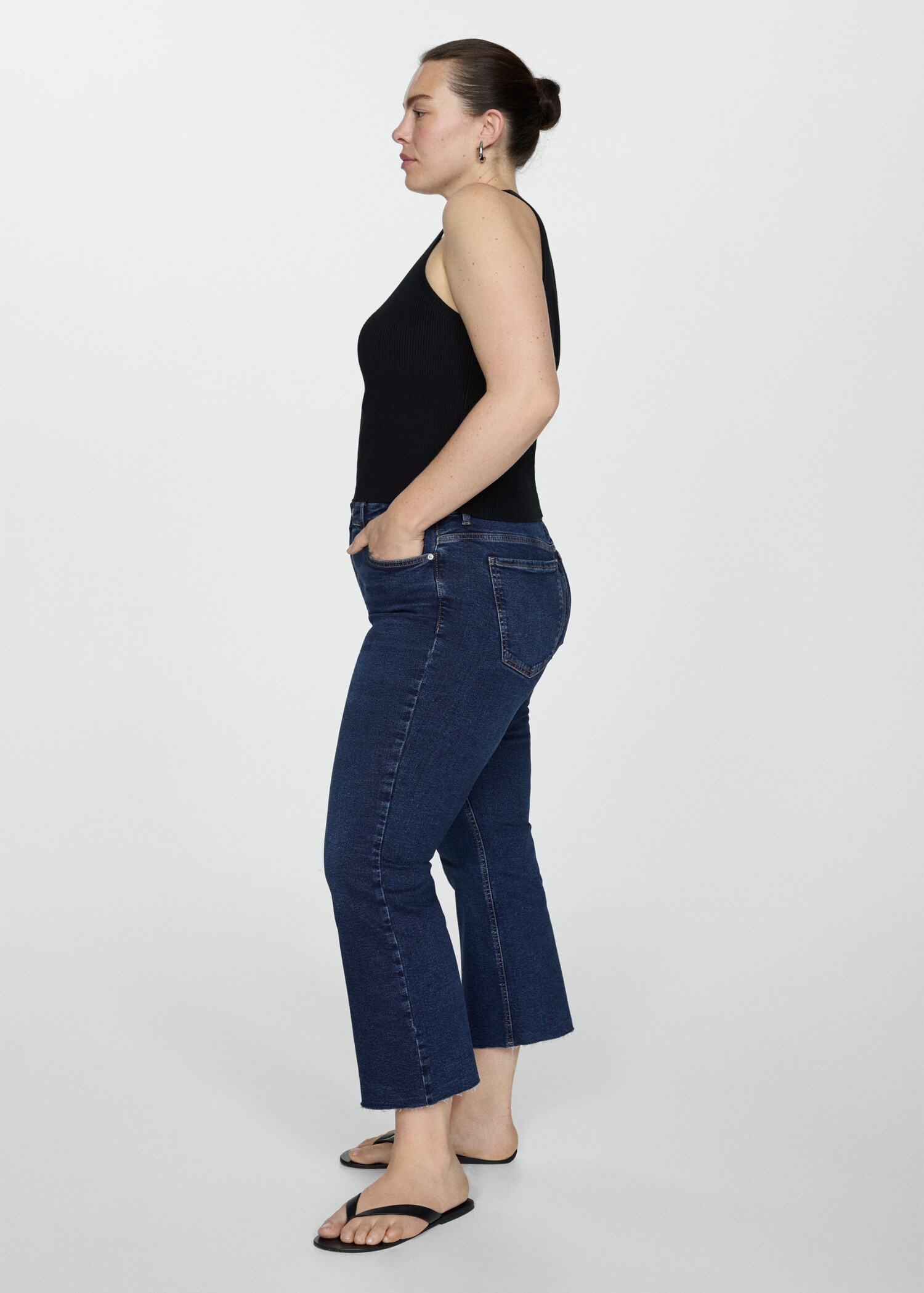 Sienna flared cropped jeans - Details of the article 4