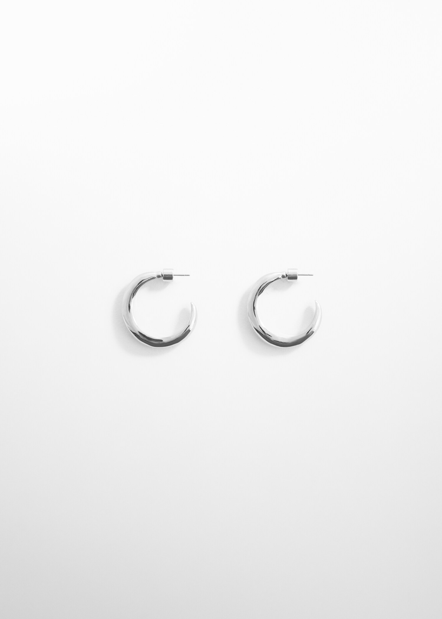 Twisted hoop earrings - Article without model