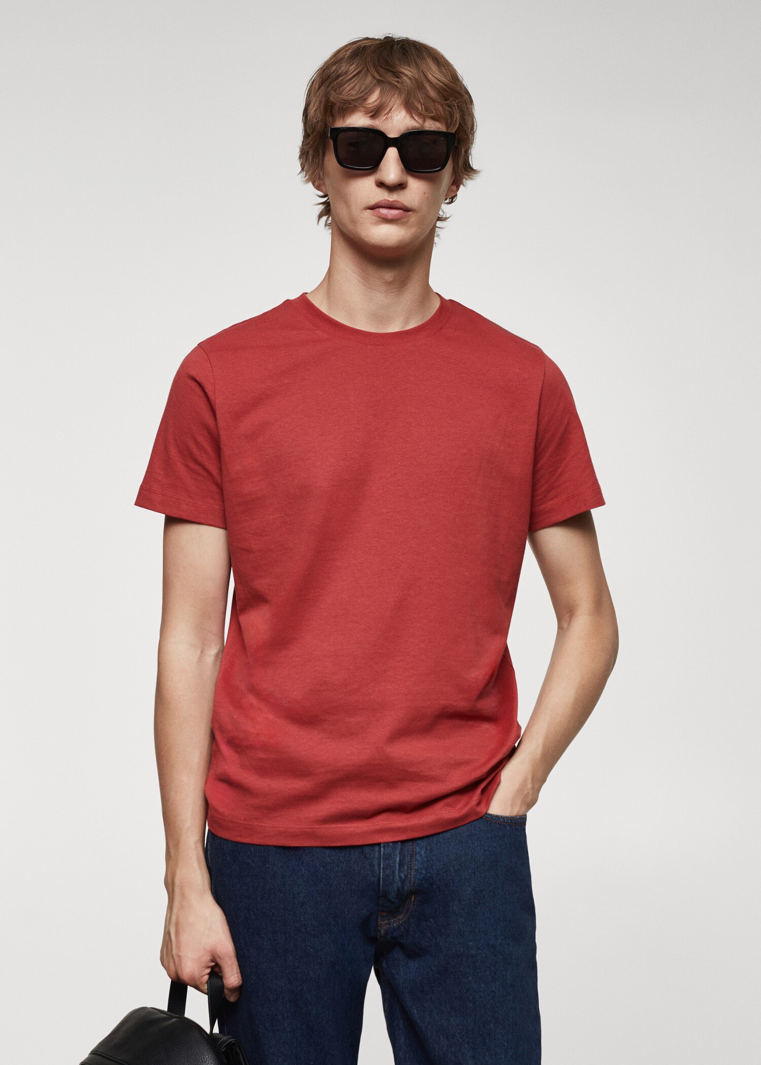 Camiseta slim fit 100% algodón - Plano medio