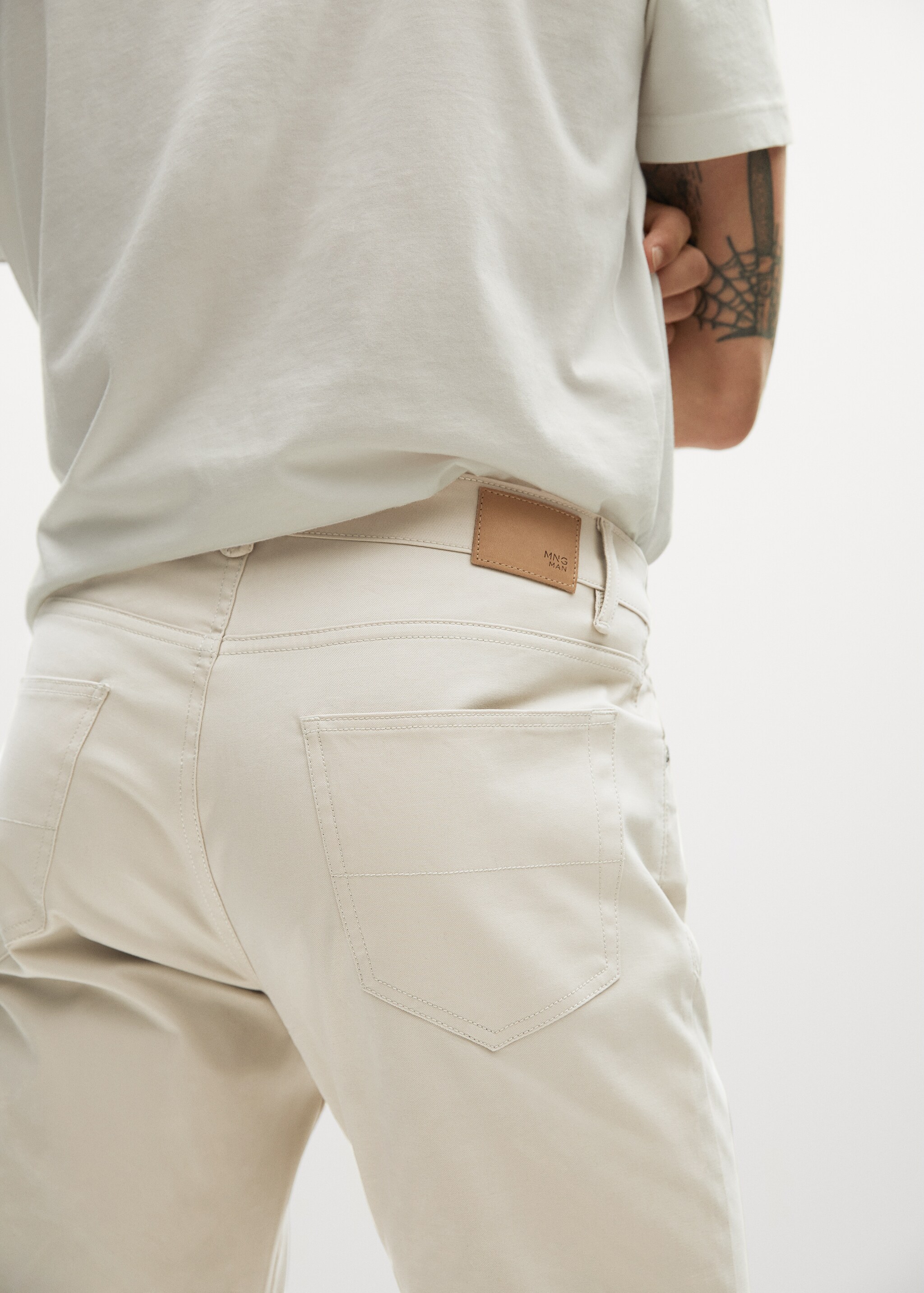 Slim fit denim-effect serge trousers - Details of the article 2