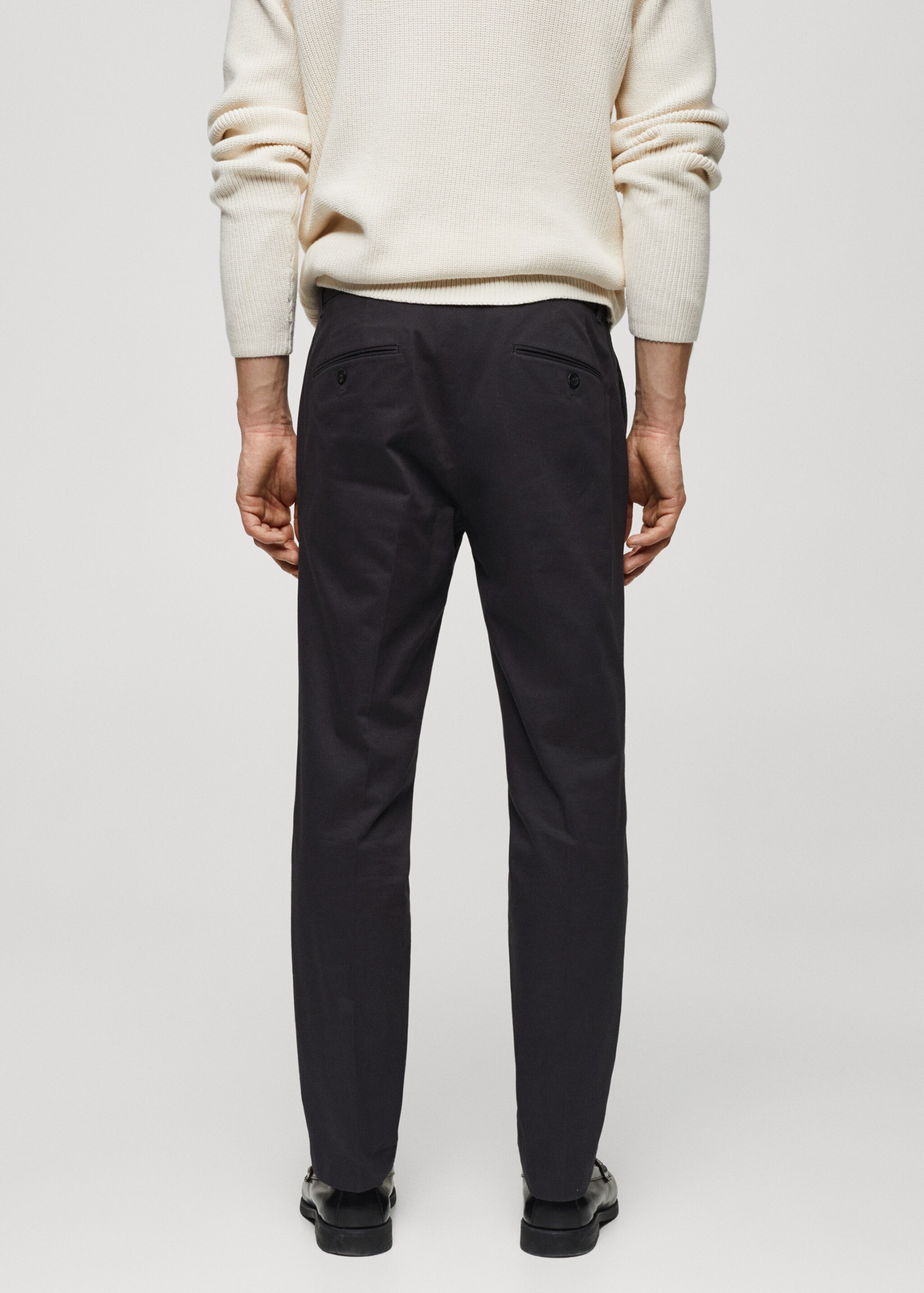 Slim-fit cotton pleated trousers - Reverse of the article, Navy. Ref: 67000620-00.