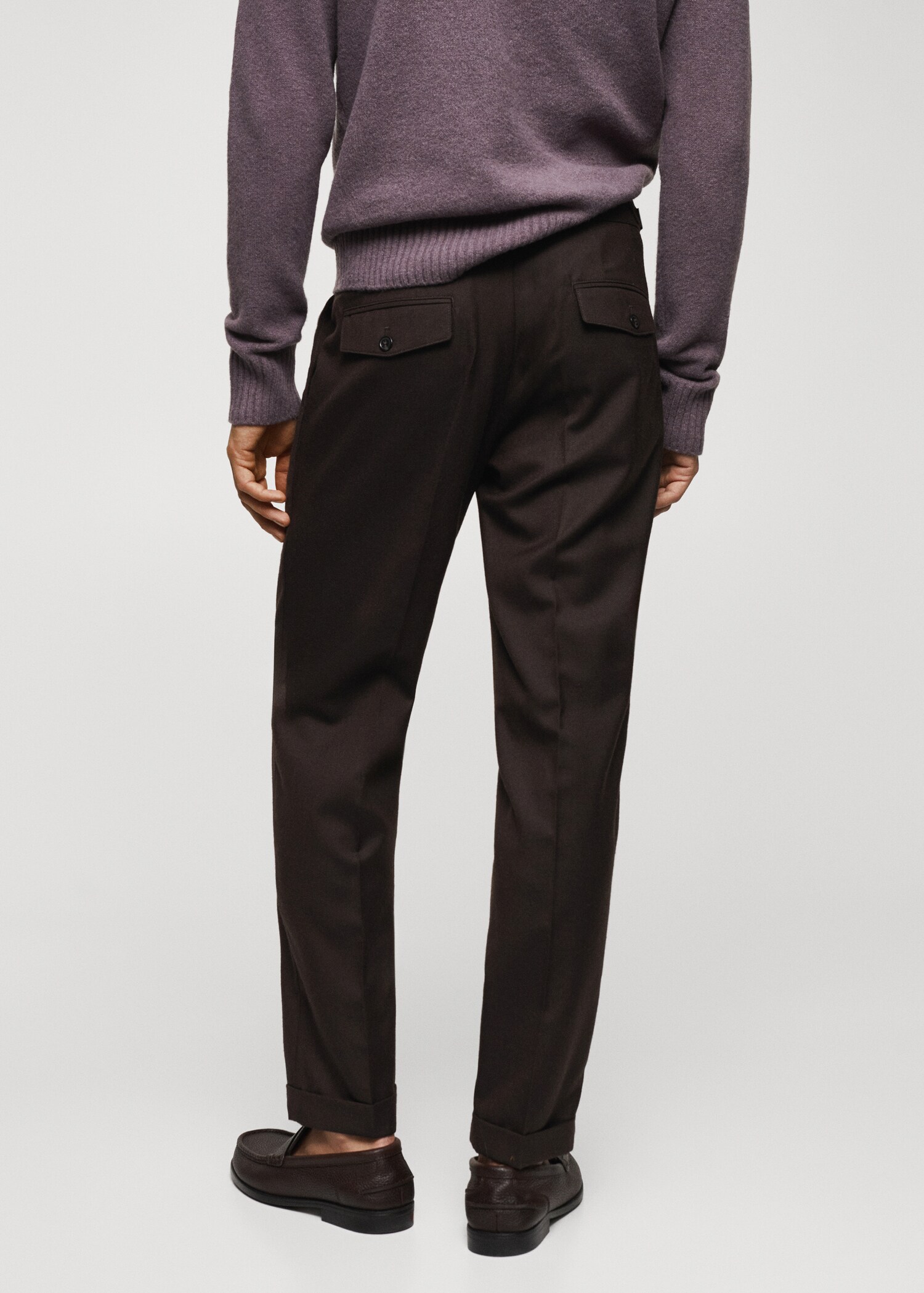Wool trousers with pleats and loops - Reverse of the article