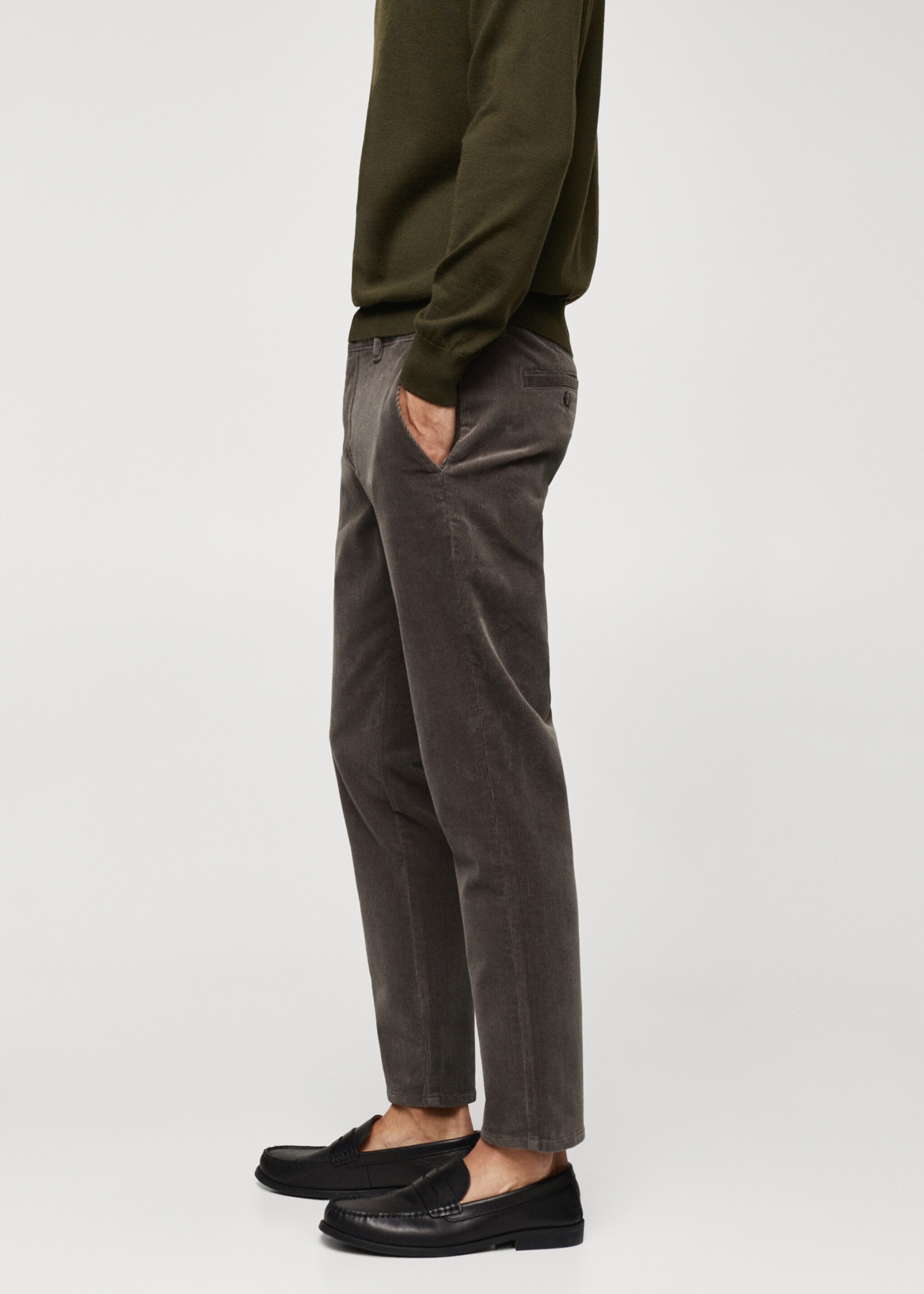 Slim Fit-Feincordhose - Detail des Artikels 4