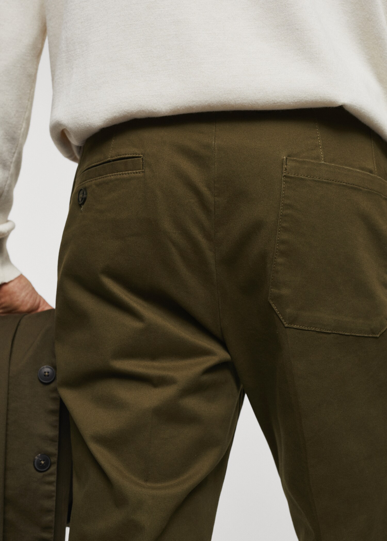 Pantalons xinesos slim fit pinces - Detall de l'article 4