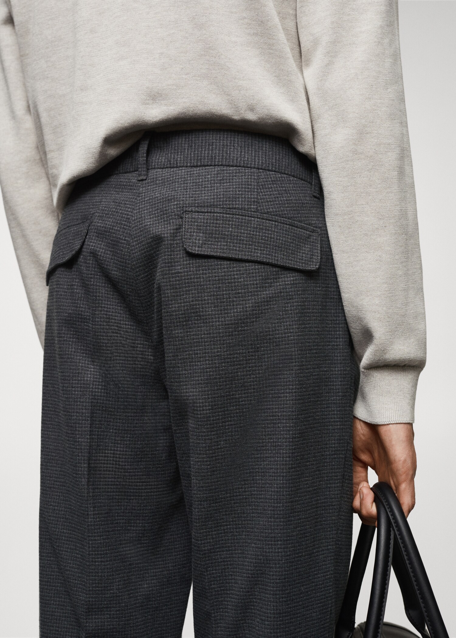 Slim-fit cotton trousers - Details of the article 4