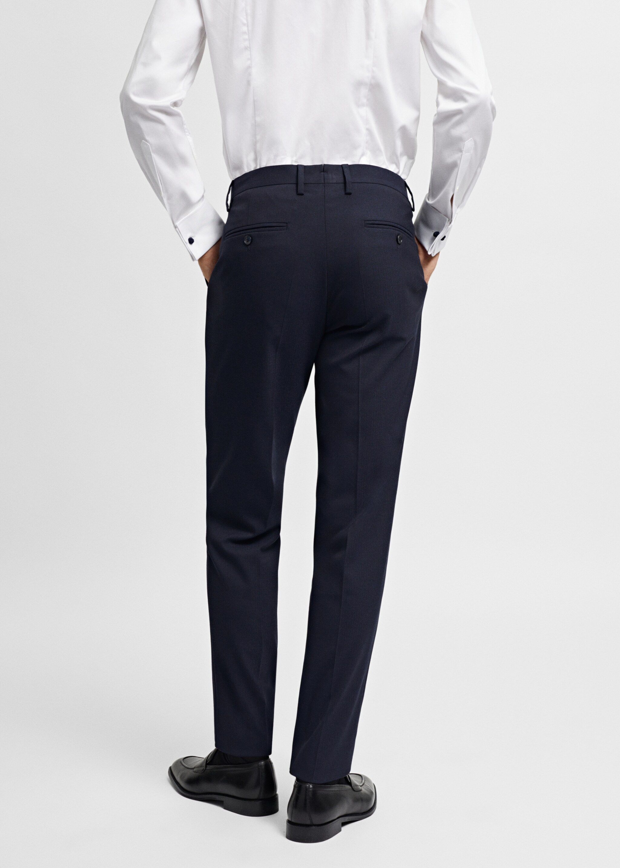 Pantalon costume slim-fit tissu comfort stretch - Verso de l’article, Bleu marine. Ref: 67000640-00.