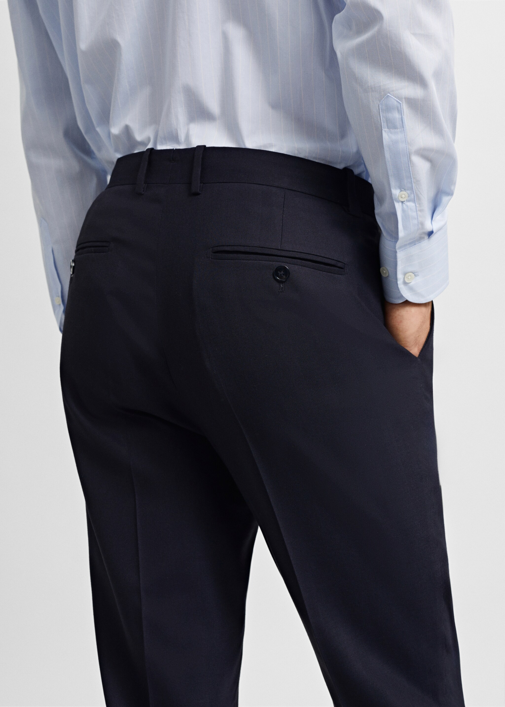Calças de fato slim fit de lã fria - Pormenor do artigo 4