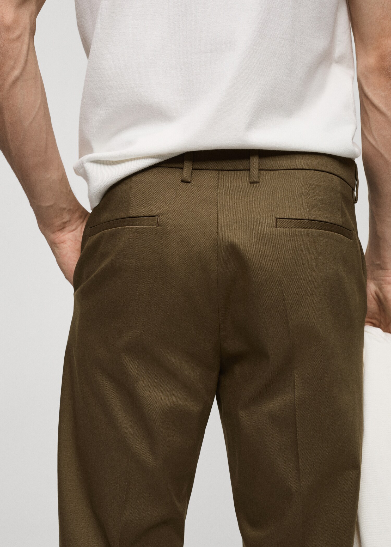 Slim Fit Chinohose - Detail des Artikels 4