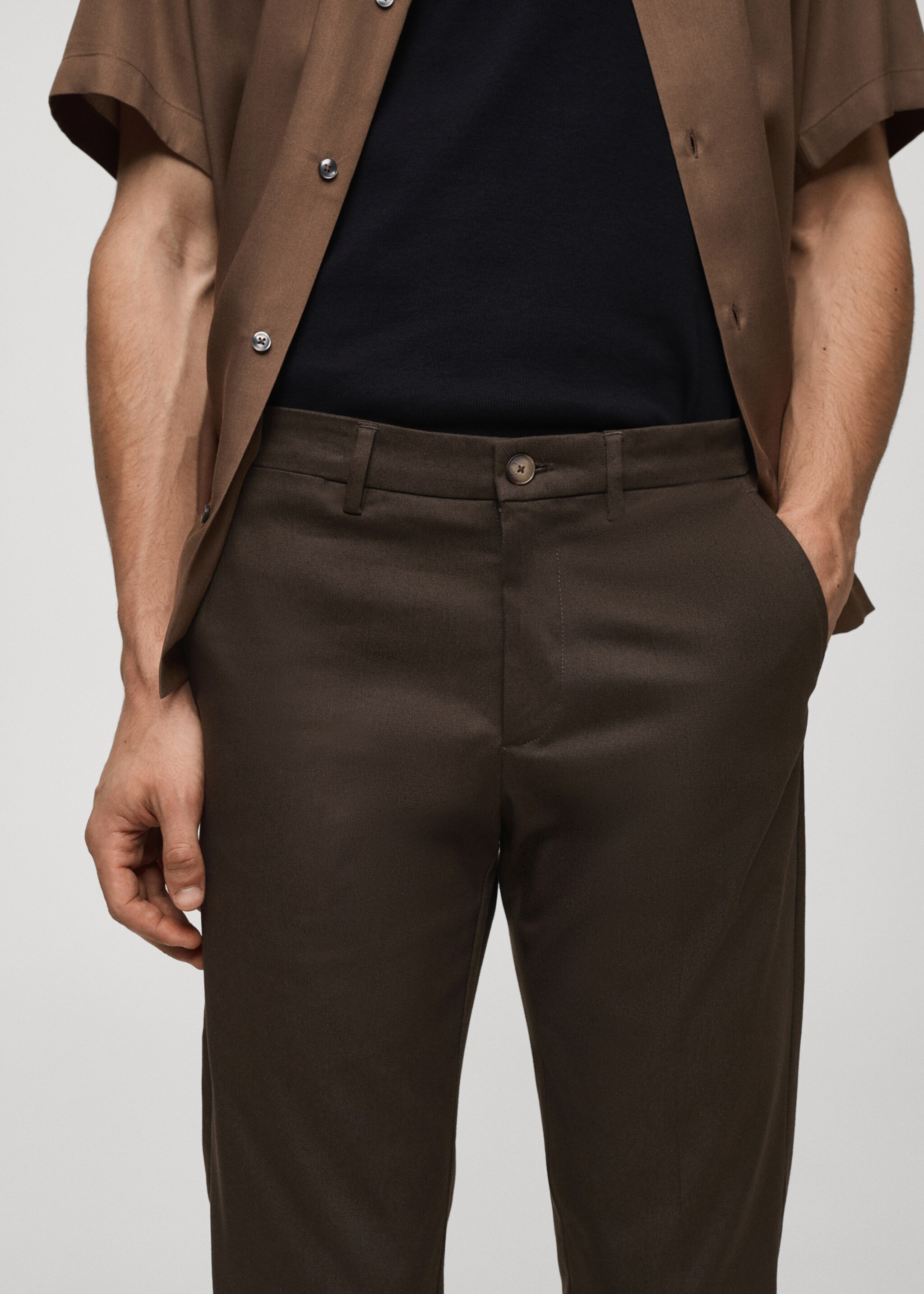 Slim fit chino trousers - Details of the article 1, Chocolate. Ref: 67000657-00.