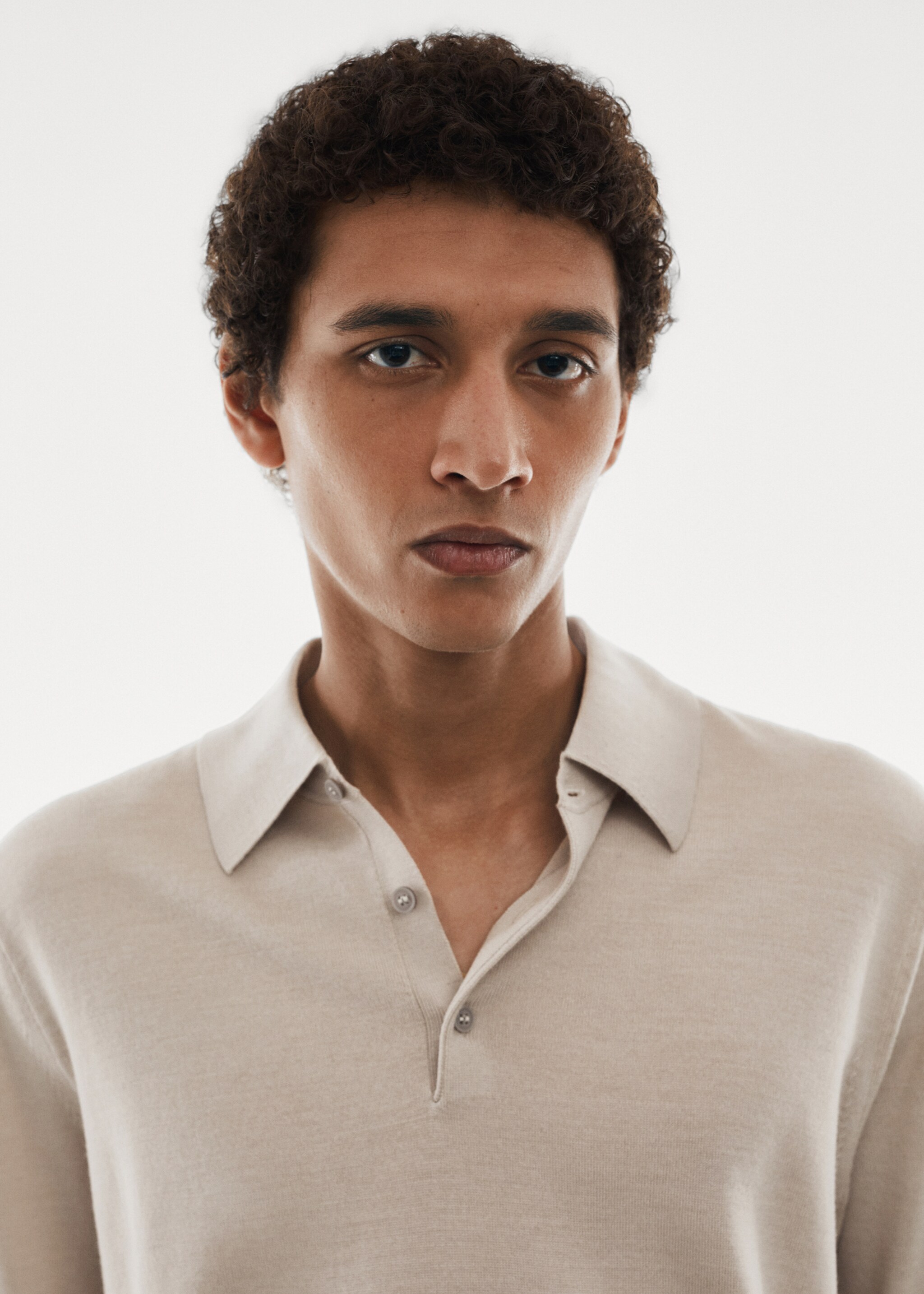 100% merino wool long-sleeved polo shirt - Details of the article 1, Light/Pastel Grey. Ref: 67000659-00.