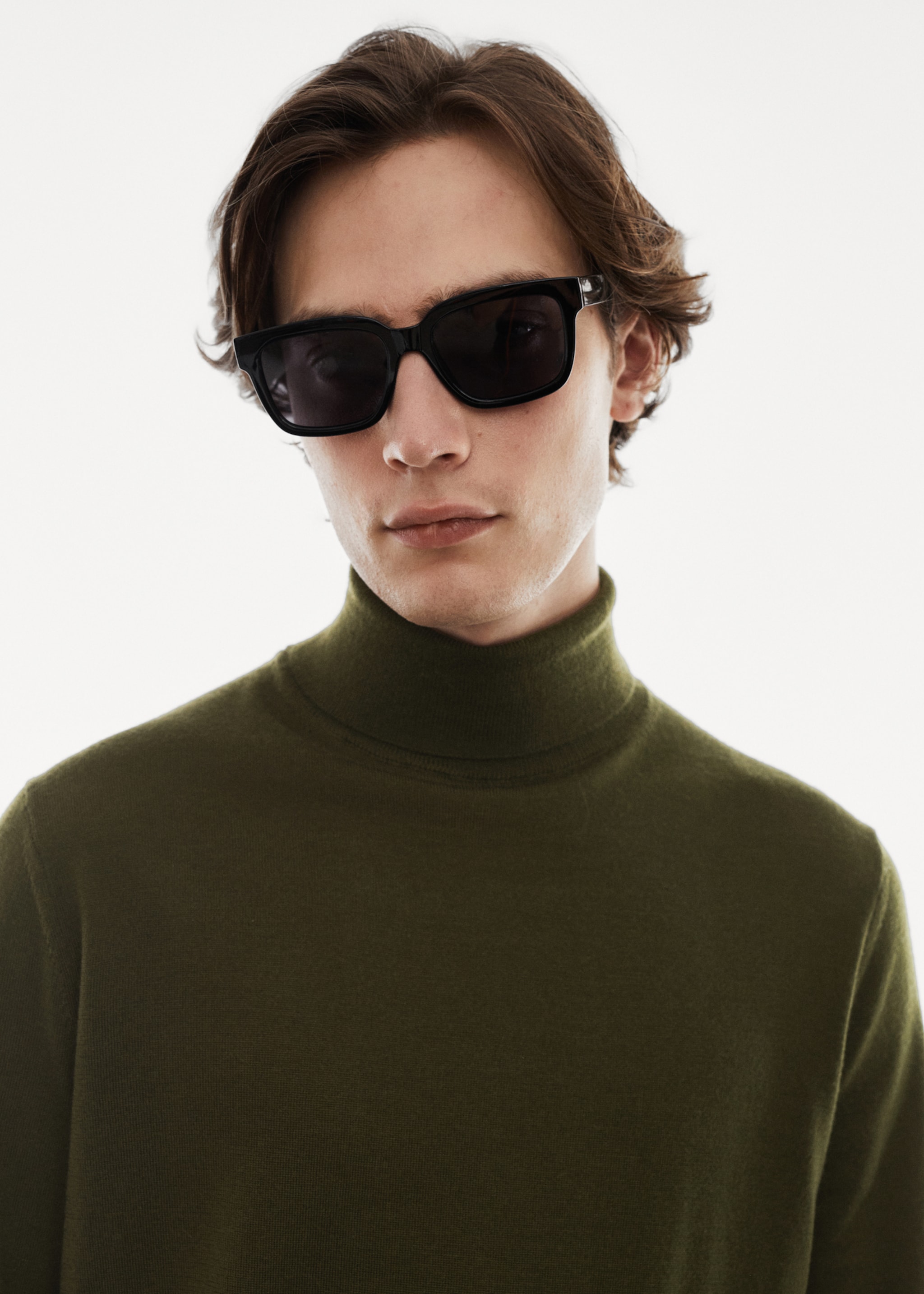 100% merino wool turtleneck sweater - Details of the article 1