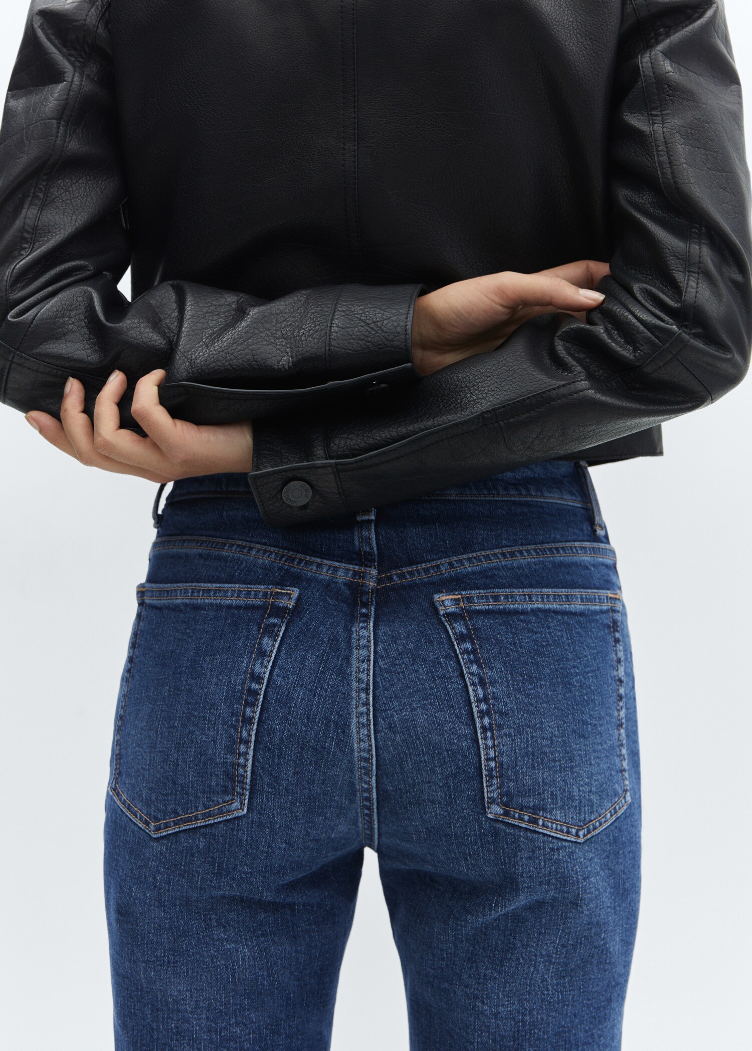 Slim-Jeans in Cropped-Länge Claudia - Detail des Artikels 2