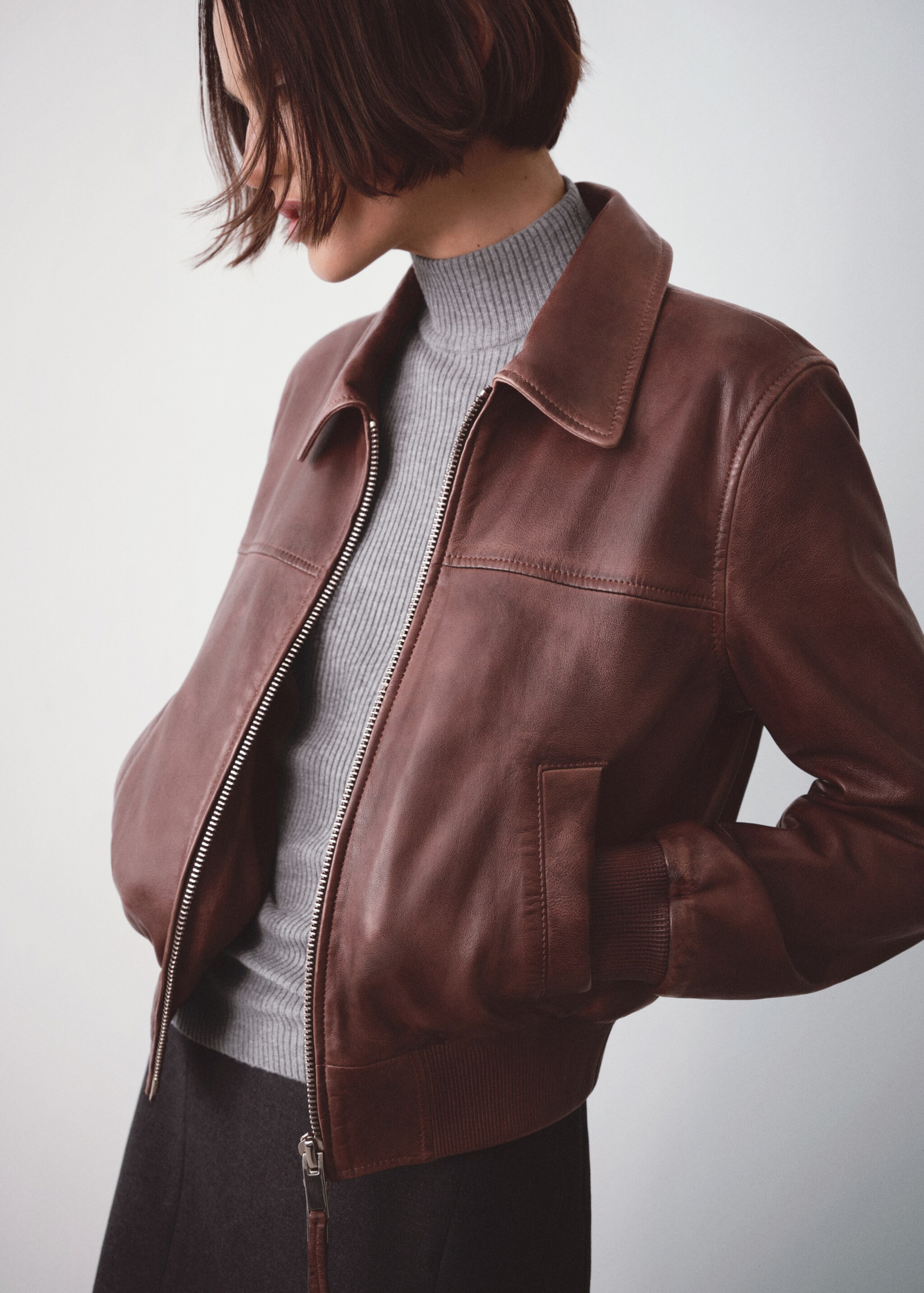 100% leather jacket - Details of the article 7, Brown. Ref: 67001508-00.