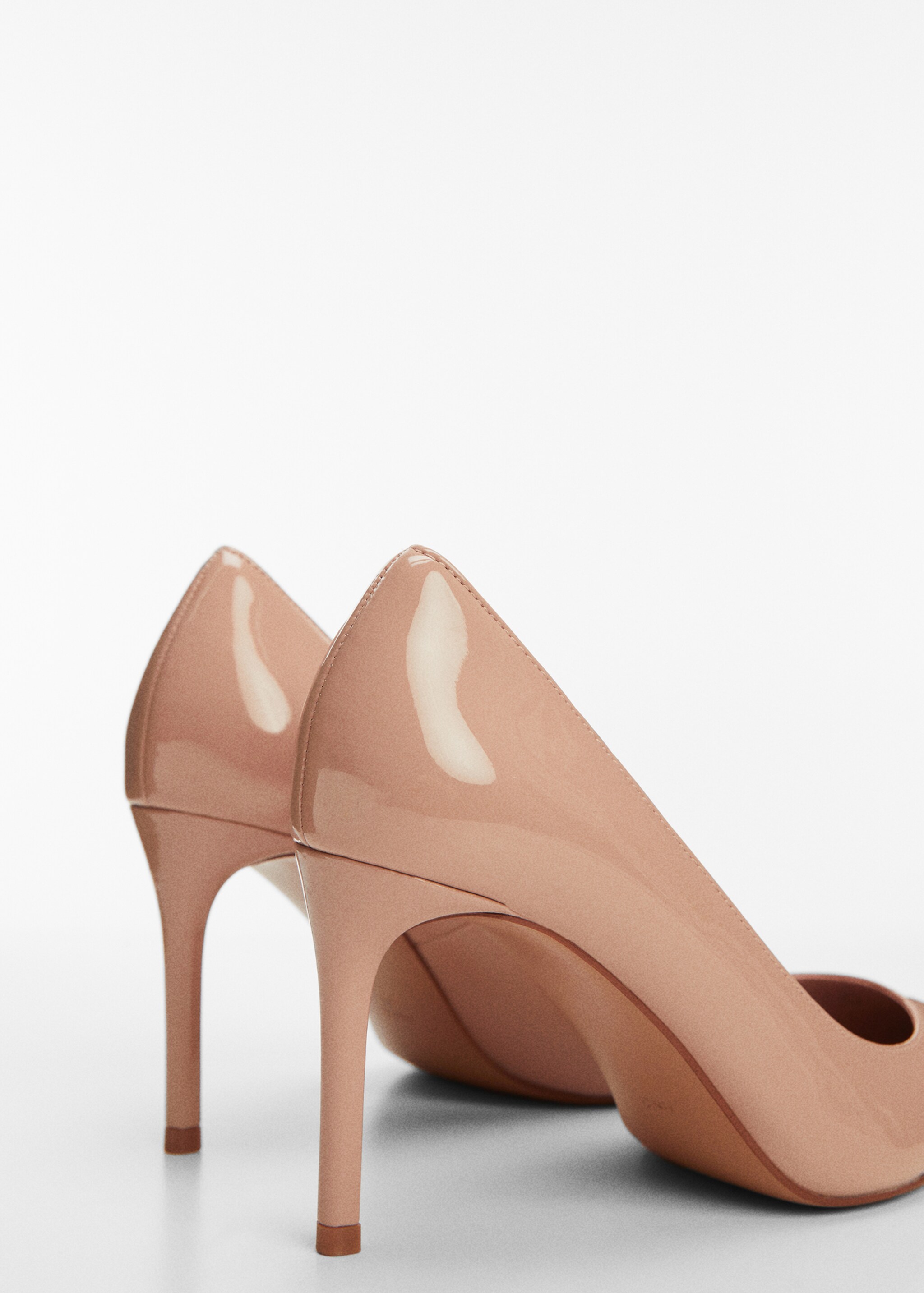 Spitz zulaufende Pumps - Detail des Artikels 1, Nude. Ref: 67002535-00.