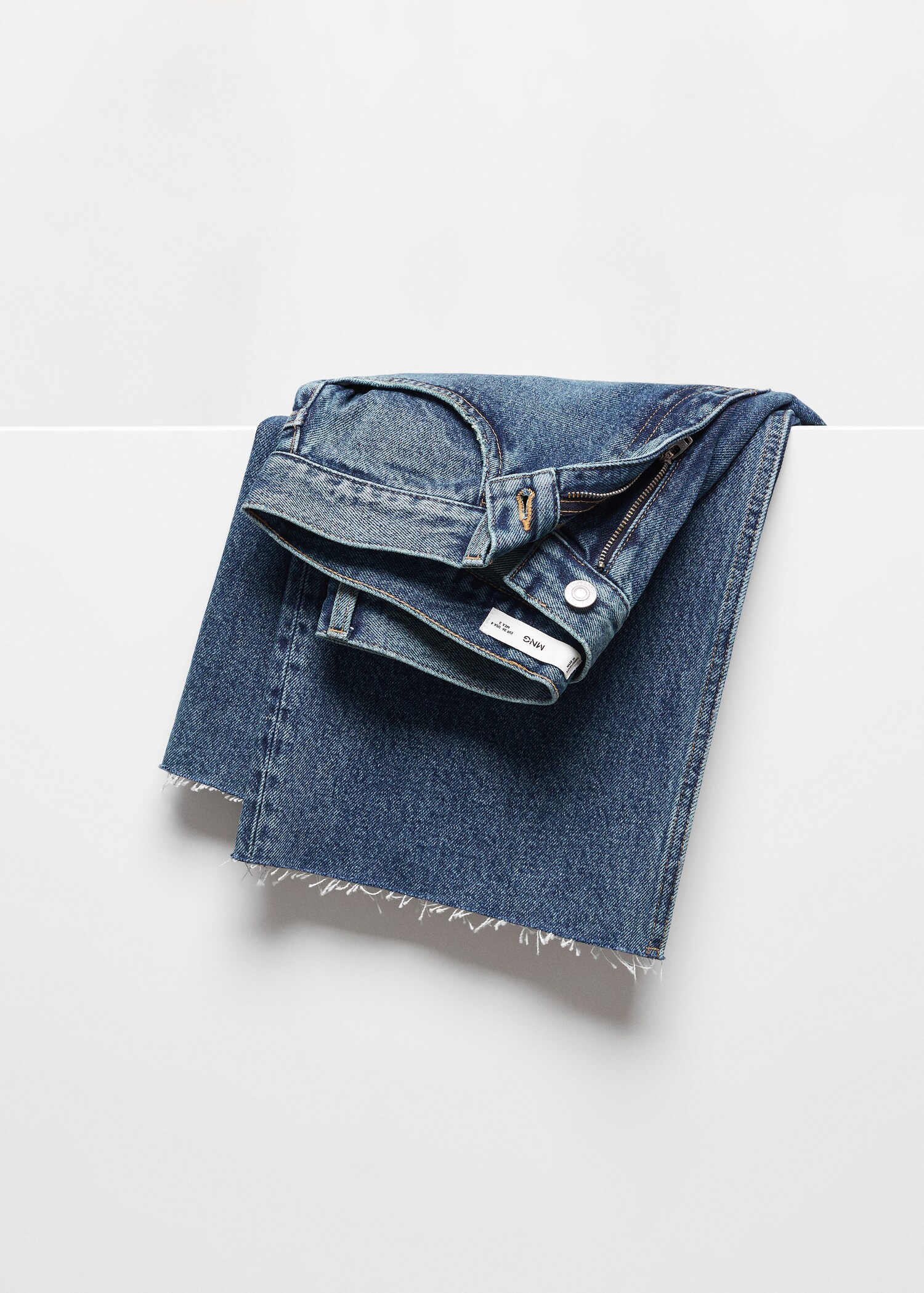 High-rise wideleg jeans - Details of the article 8