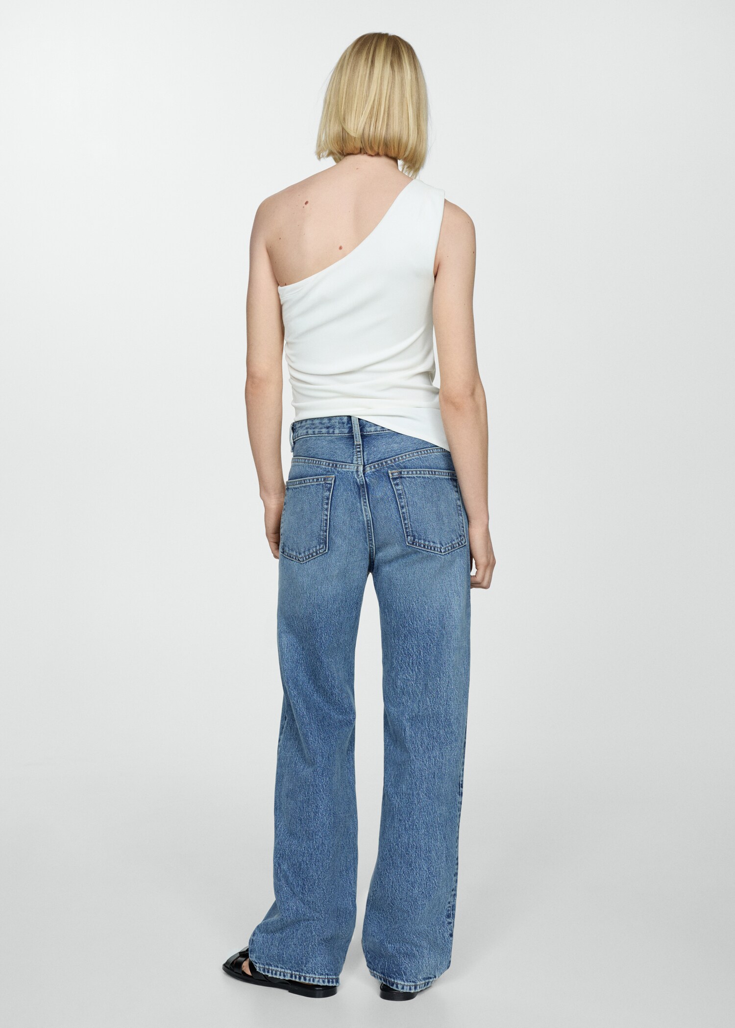Mid-rise straight jeans - Reverse of the article
