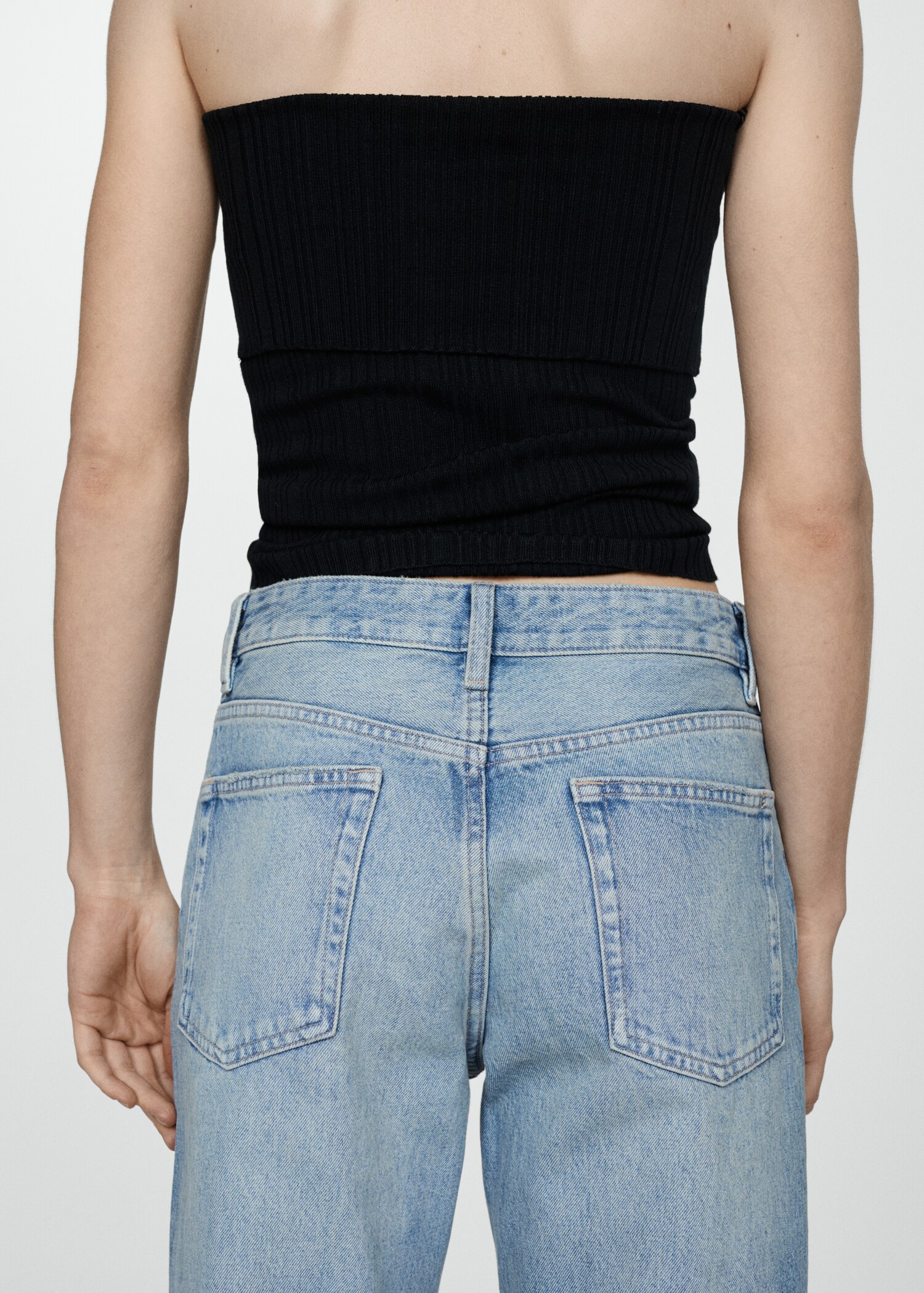 Mid-rise straight jeans - Details of the article 6