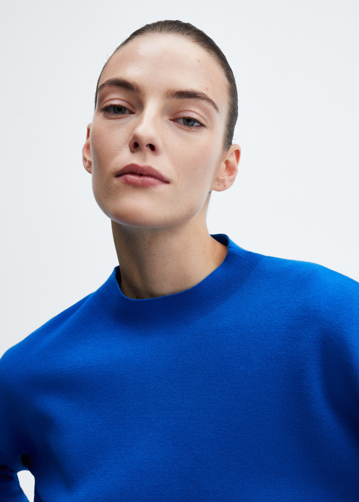 Knitted sweater with perkins neck - Details of the article 1