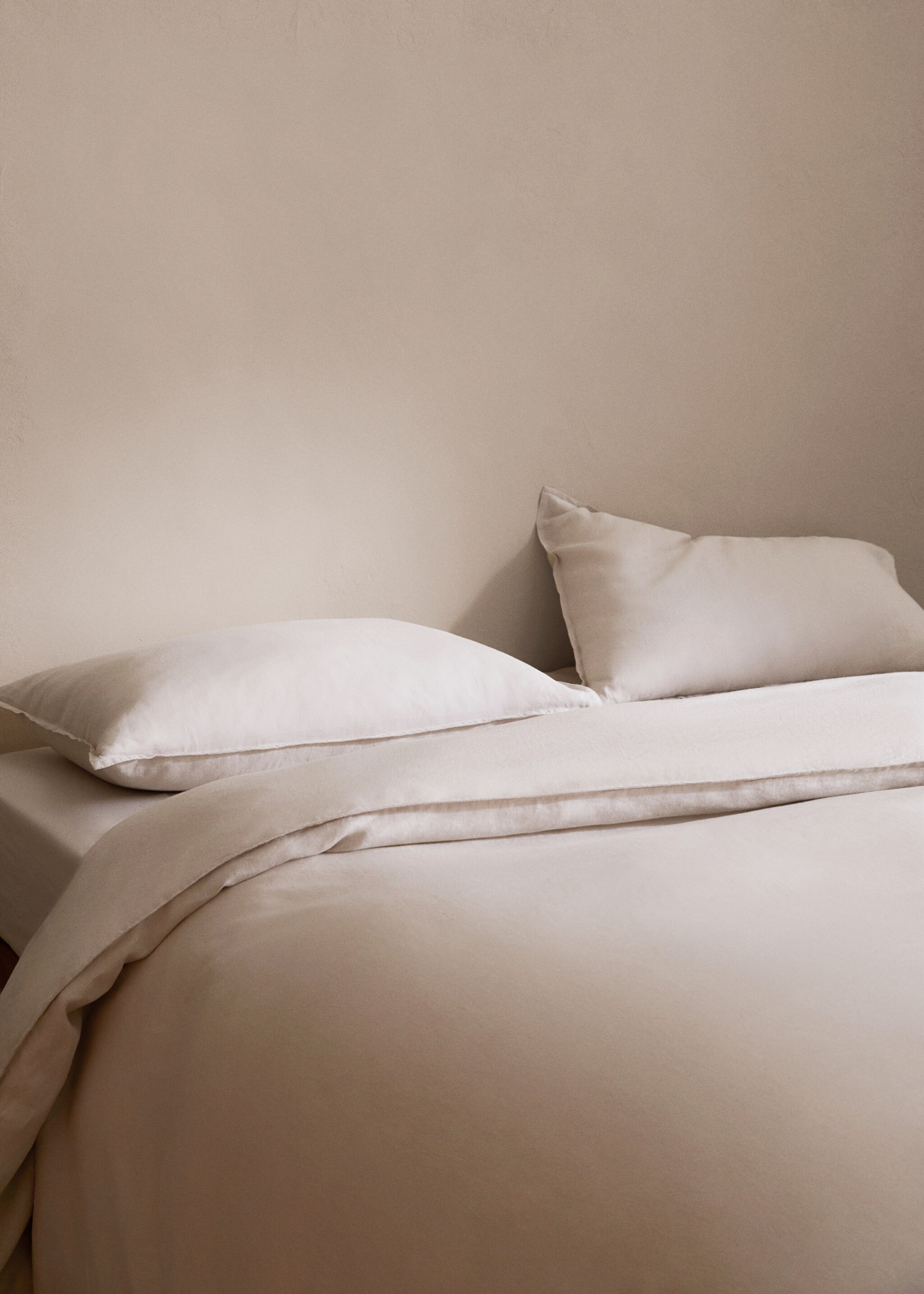 100% linen duvet cover large queen bed - Details of the article 7, Beige. Ref: 67004078-00.