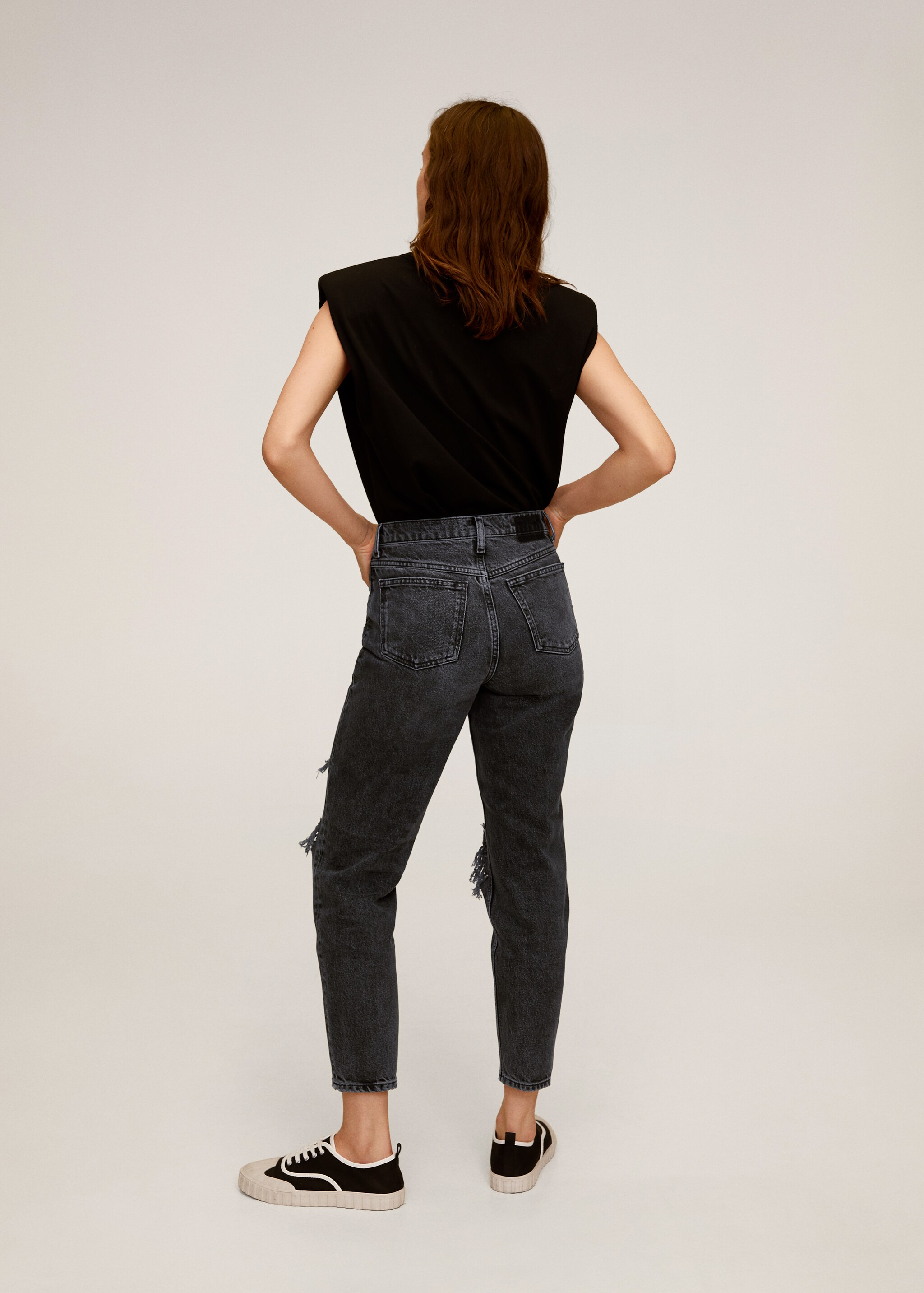 Mom-fit jeans - Reverse of the article