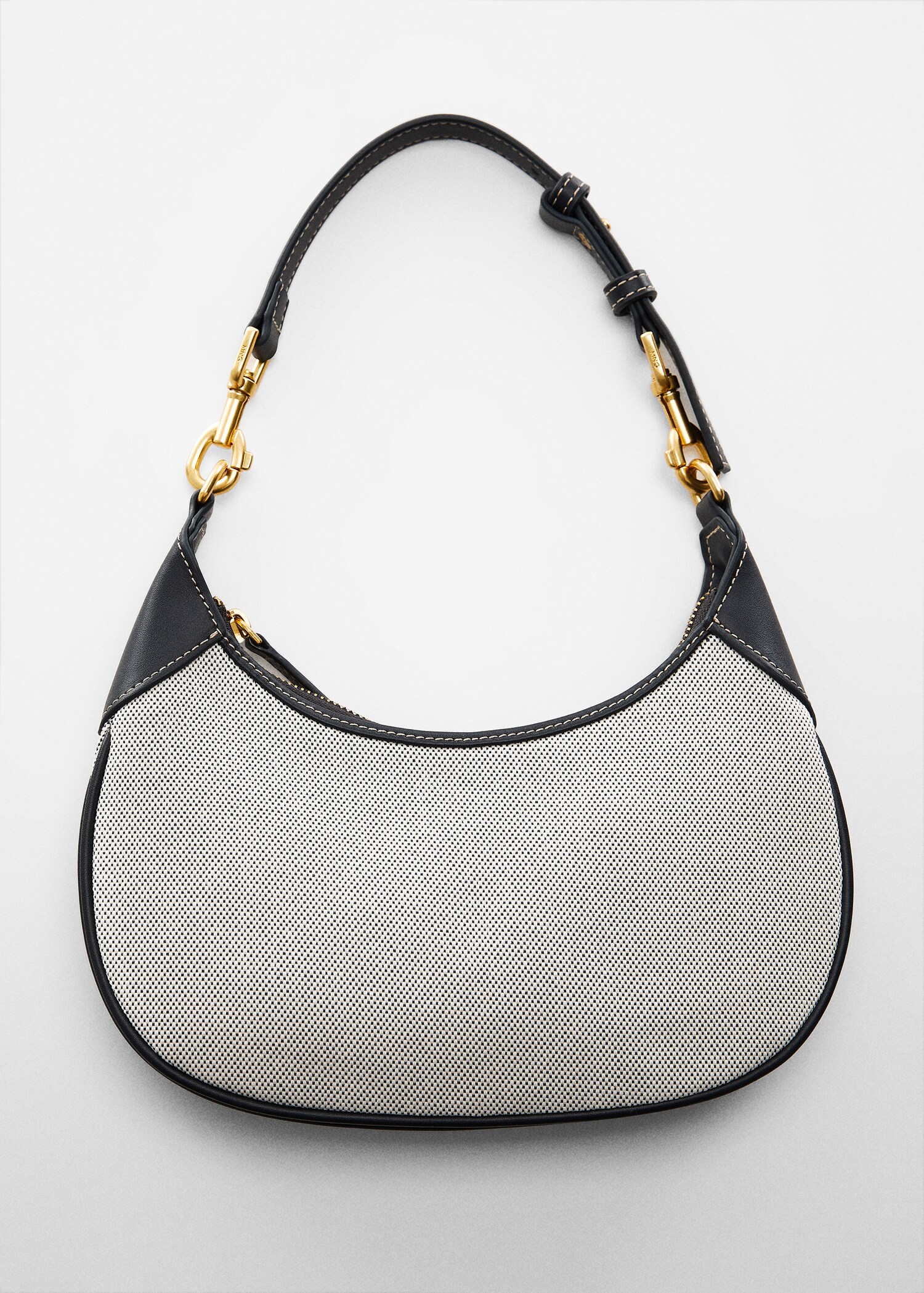 Oval short handle bag - Details of the article 5