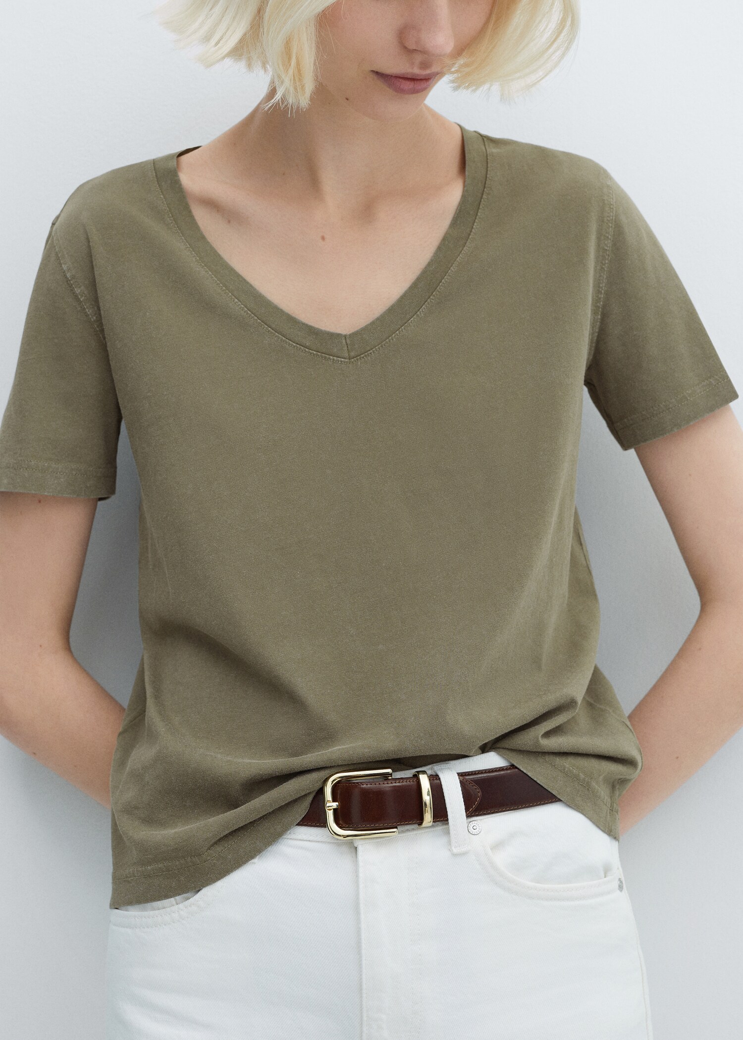 Washed-effect cotton t-shirt - Details of the article 6