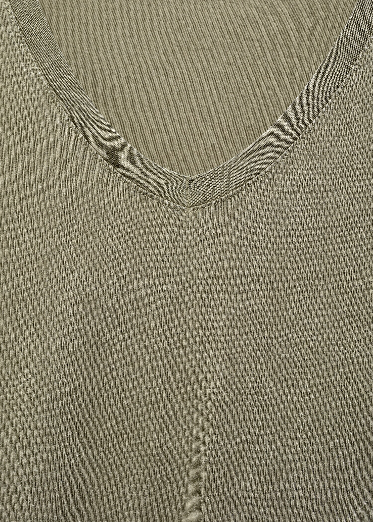 Washed-effect cotton t-shirt - Details of the article 8
