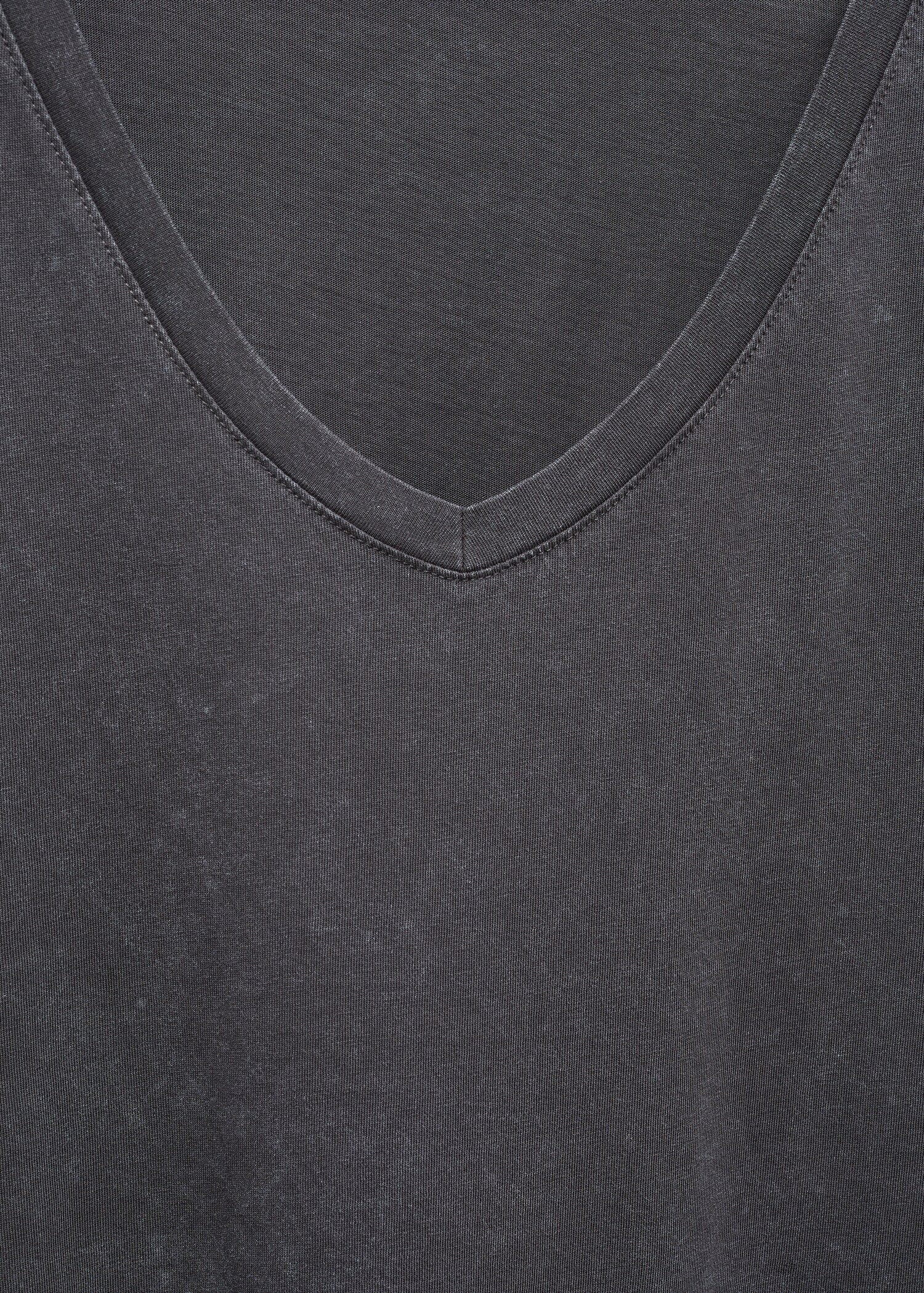 Washed-effect cotton t-shirt - Details of the article 8