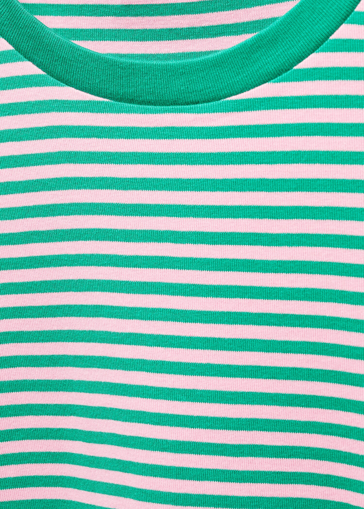 Striped short-sleeved t-shirt - Details of the article 8