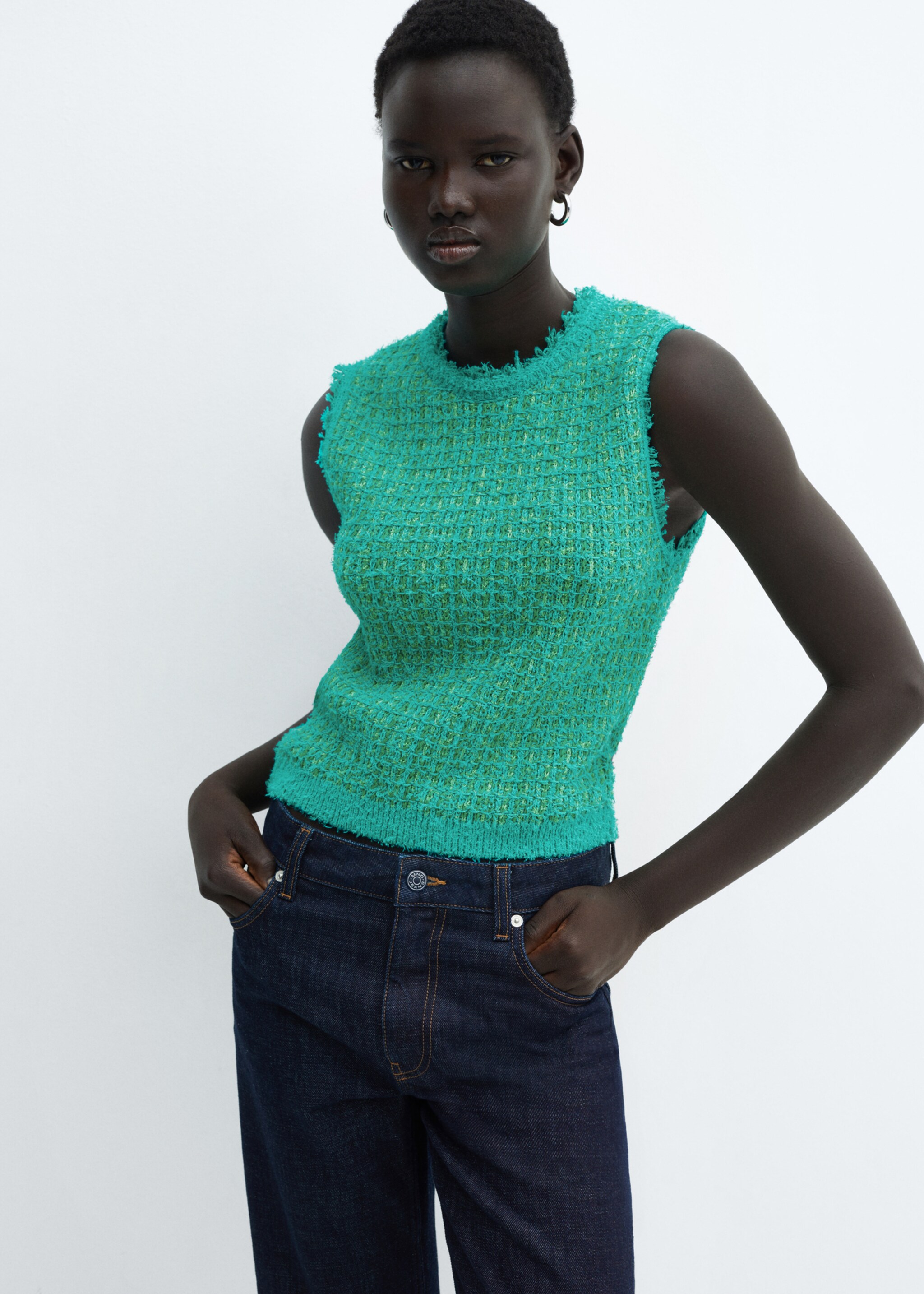 Tweed top with frayed detail - Medium plane
