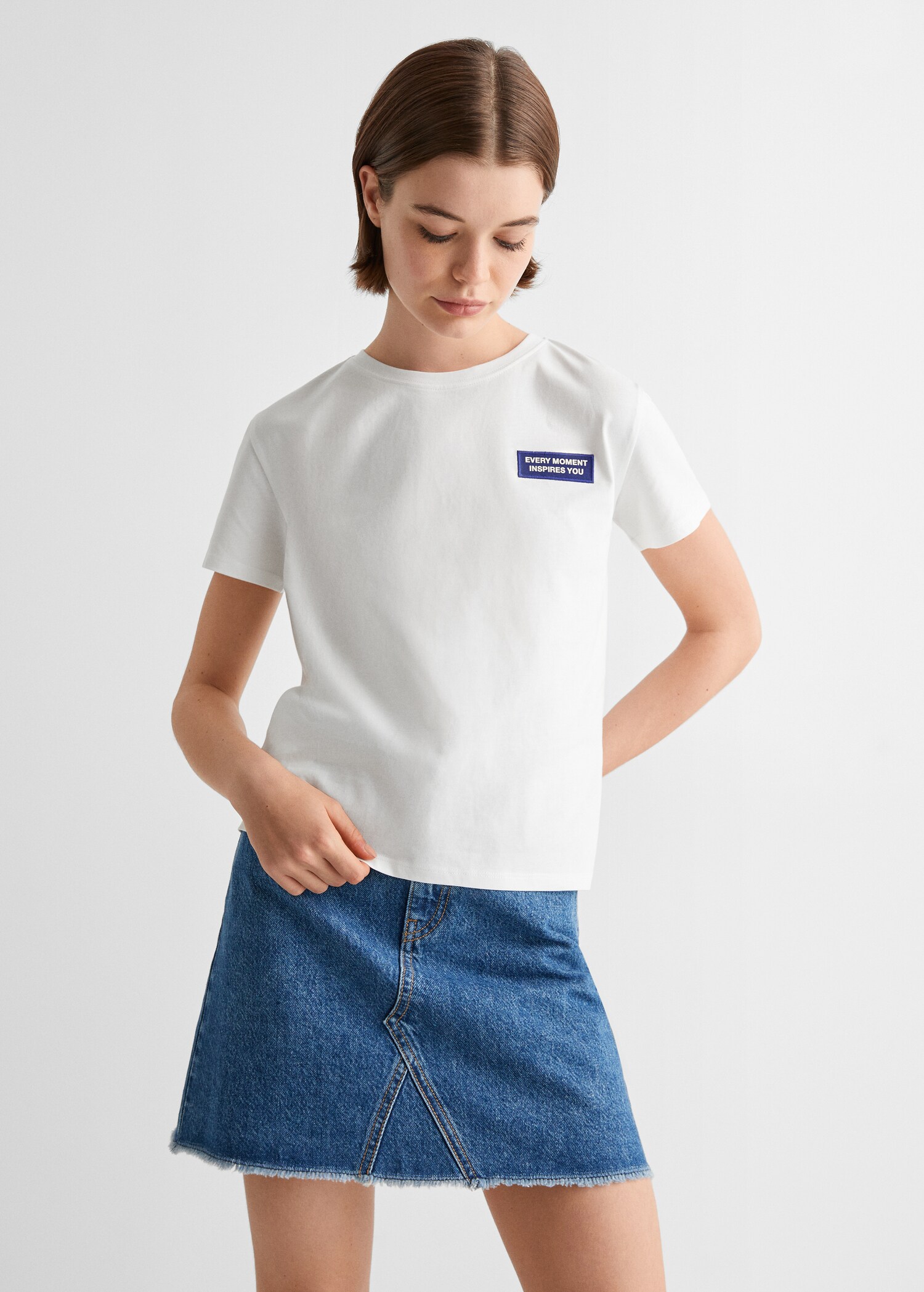 T-Shirt mit Textaufdruck - Mittlere Ansicht