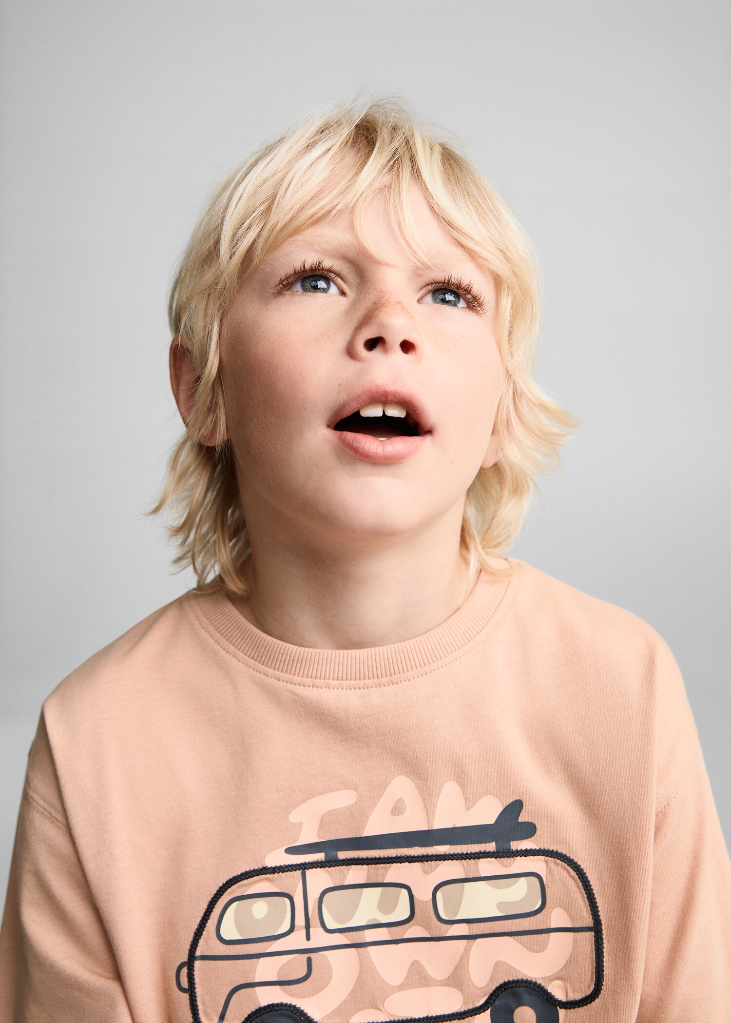 Embossed printed t-shirt - Details of the article 1