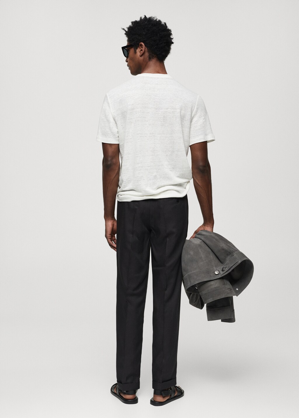 Linen-blend T-shirt - Men | MANGO OUTLET USA