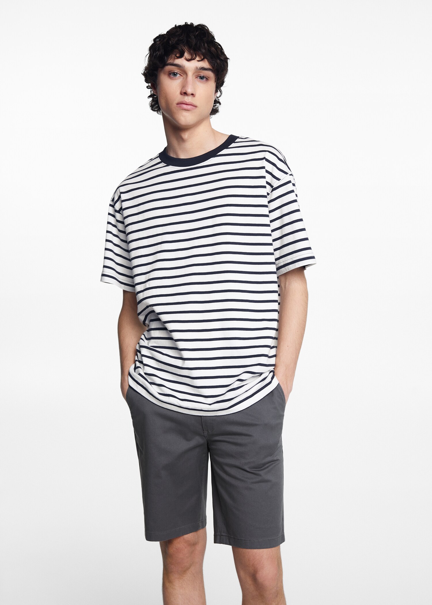 T-shirt coton à rayures - Plan moyen