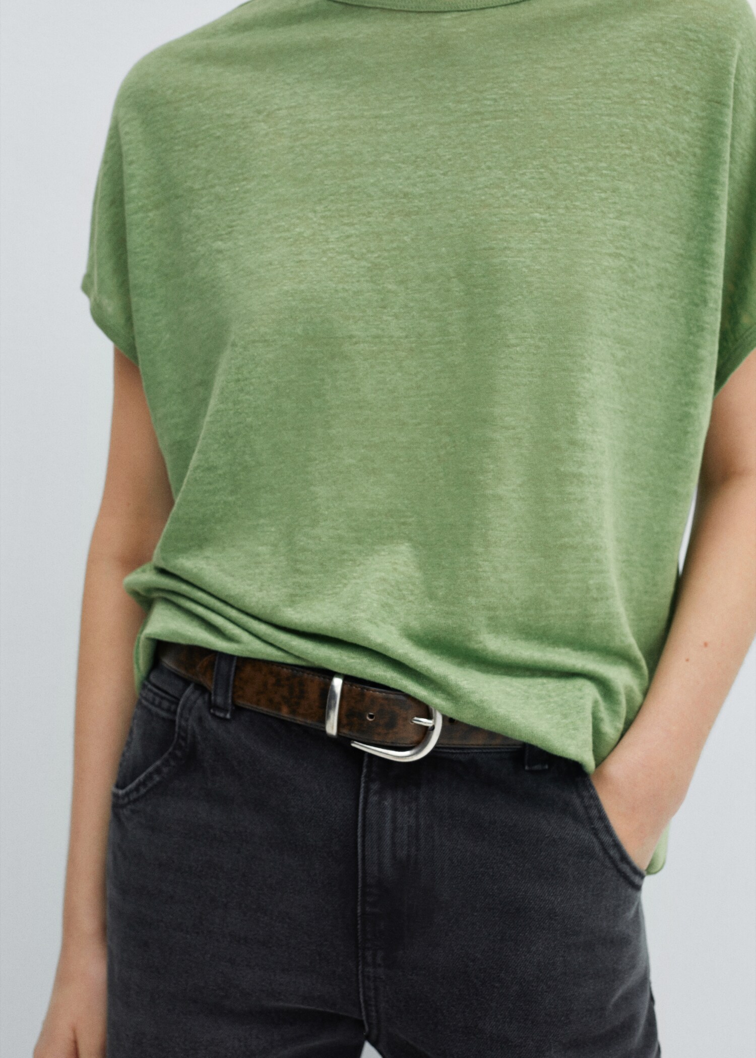 T-Shirt aus 100 % Leinen - Detail des Artikels 6