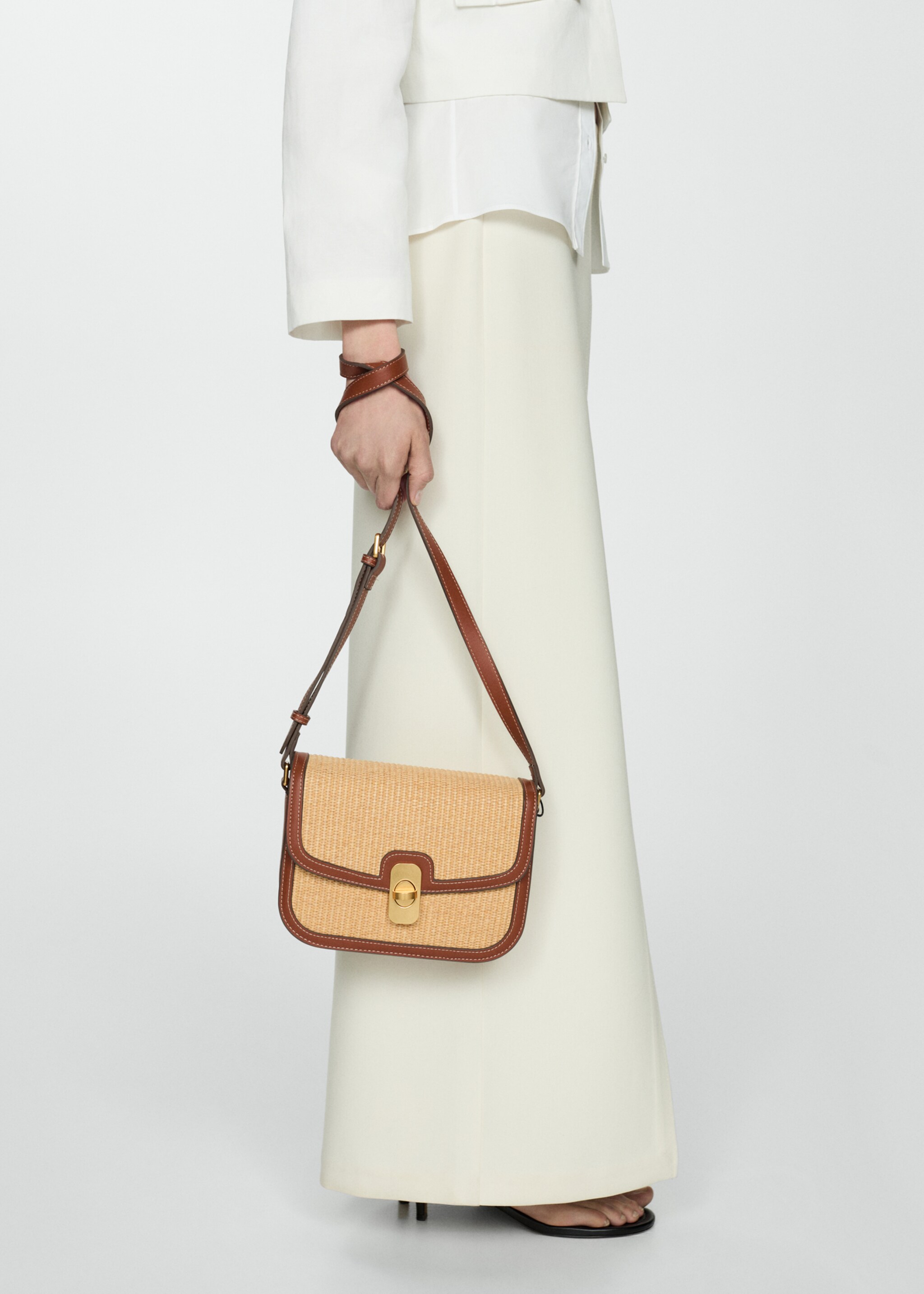 Raffia-effect shoulder bag - Details of the article 9
