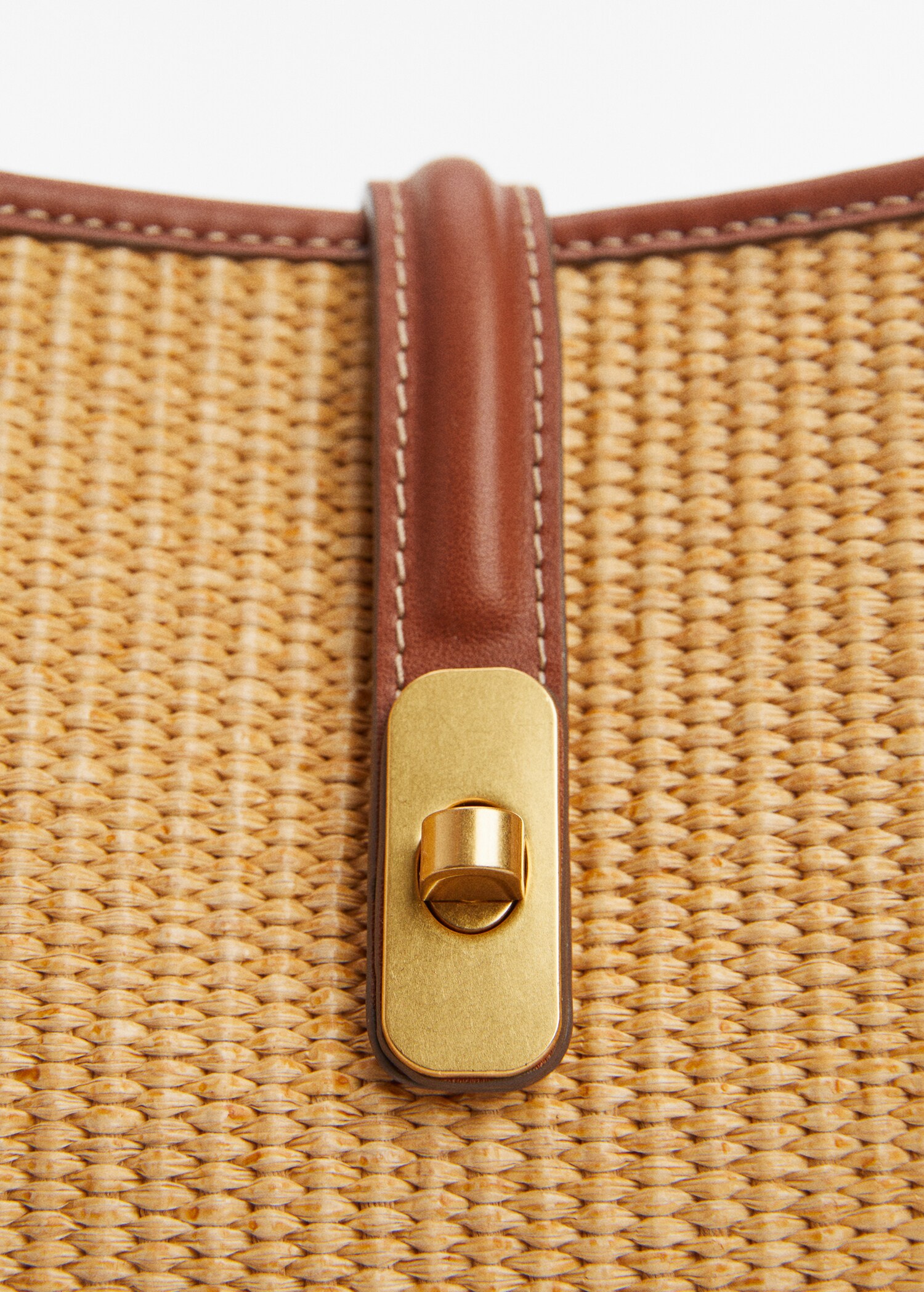 Raffia-effect bucket bag - Details of the article 2