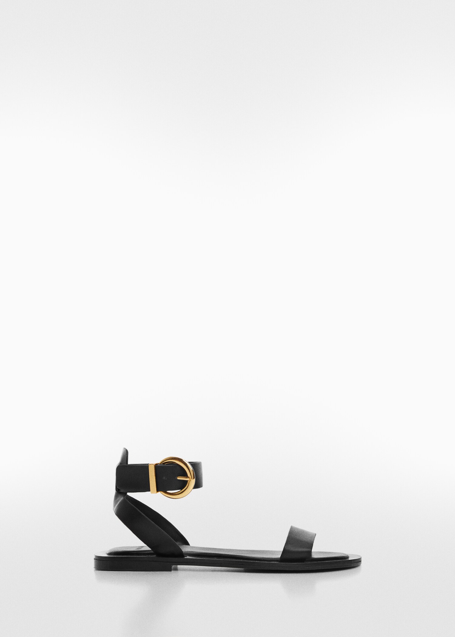 Buckle strap sandals - Article without model