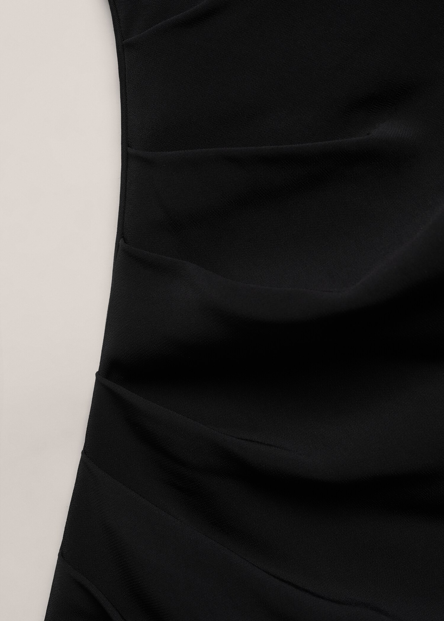 Asymmetrical dress with flower detail - Details of the article 8