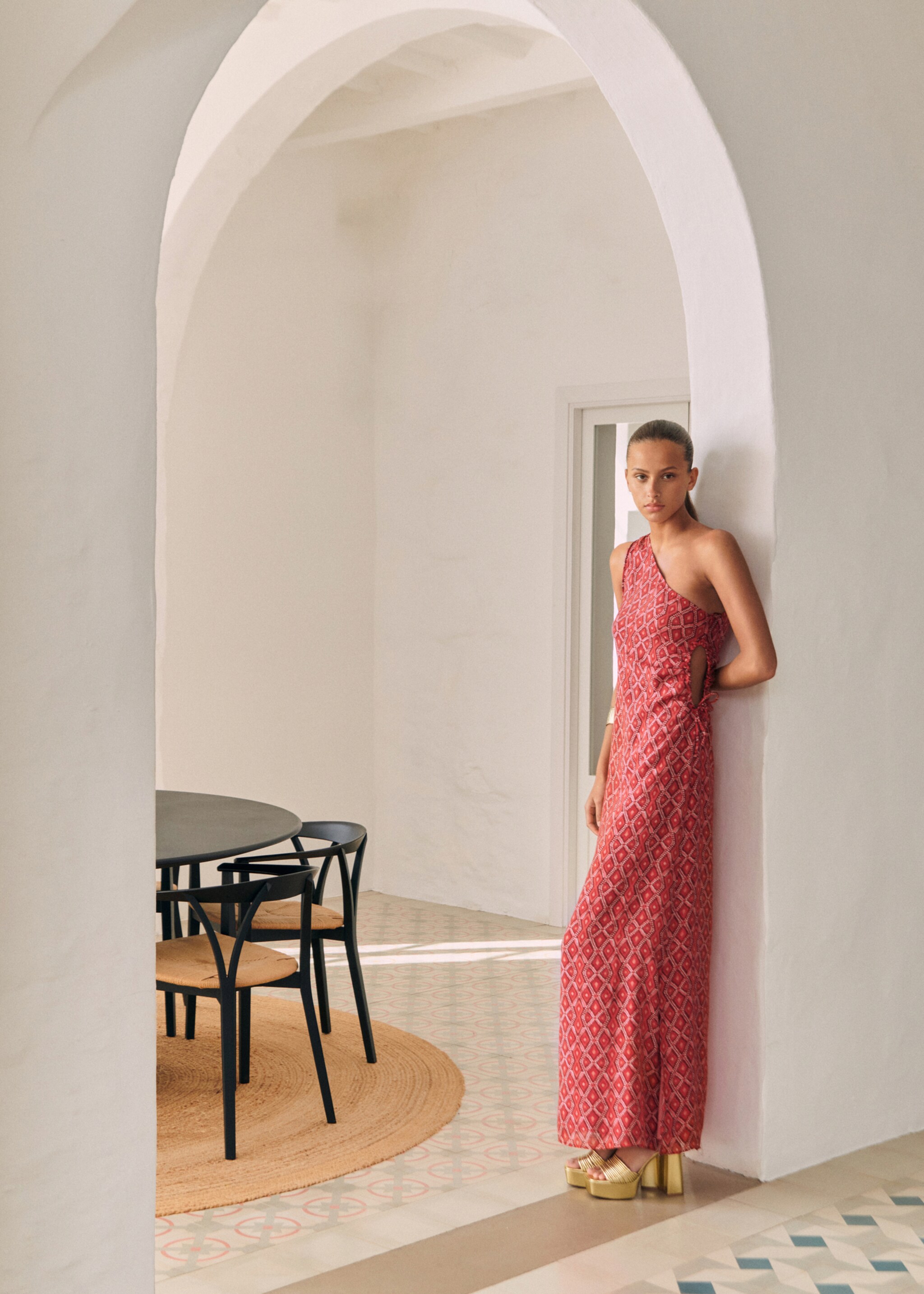 Printed asymmetrical dress - Details of the article 5