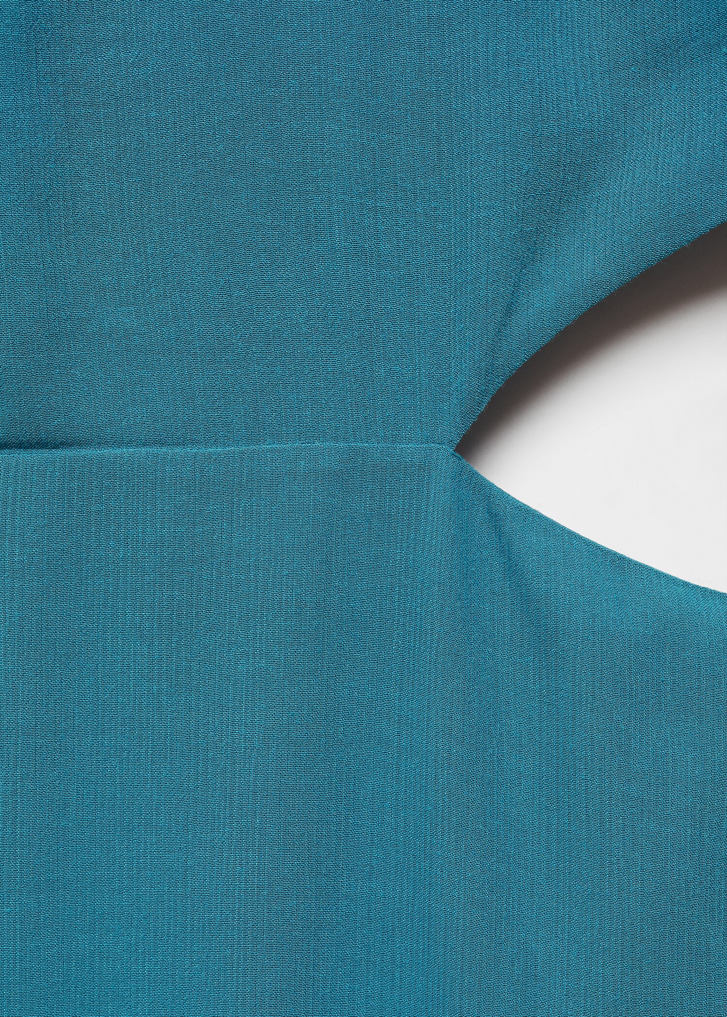 Long halter dress - Details of the article 8