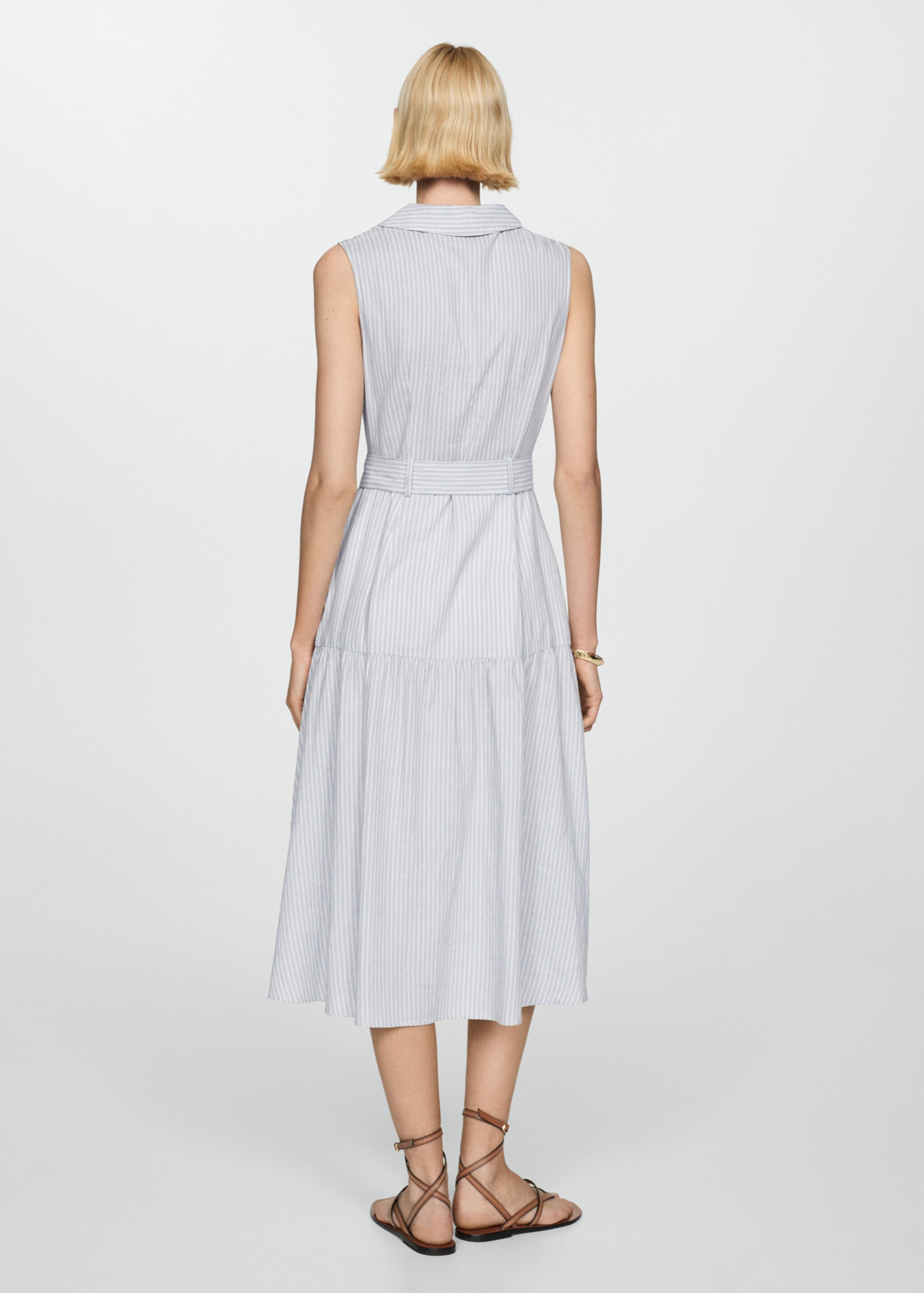 Belt shirt dress - Reverse of the article