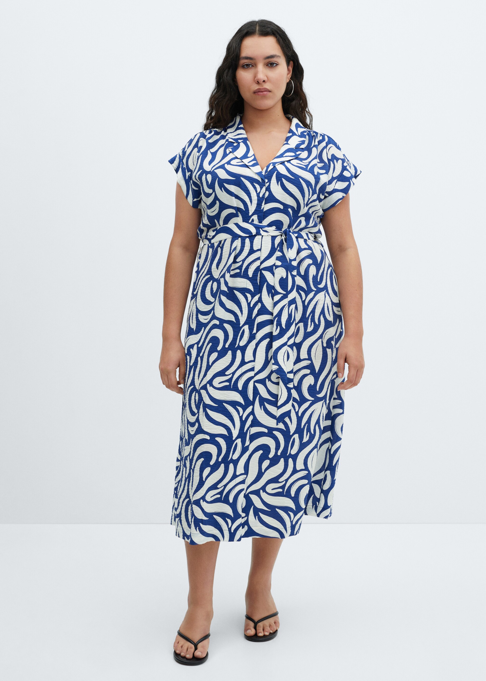 Textured shirt dress with bow - Details of the article 3