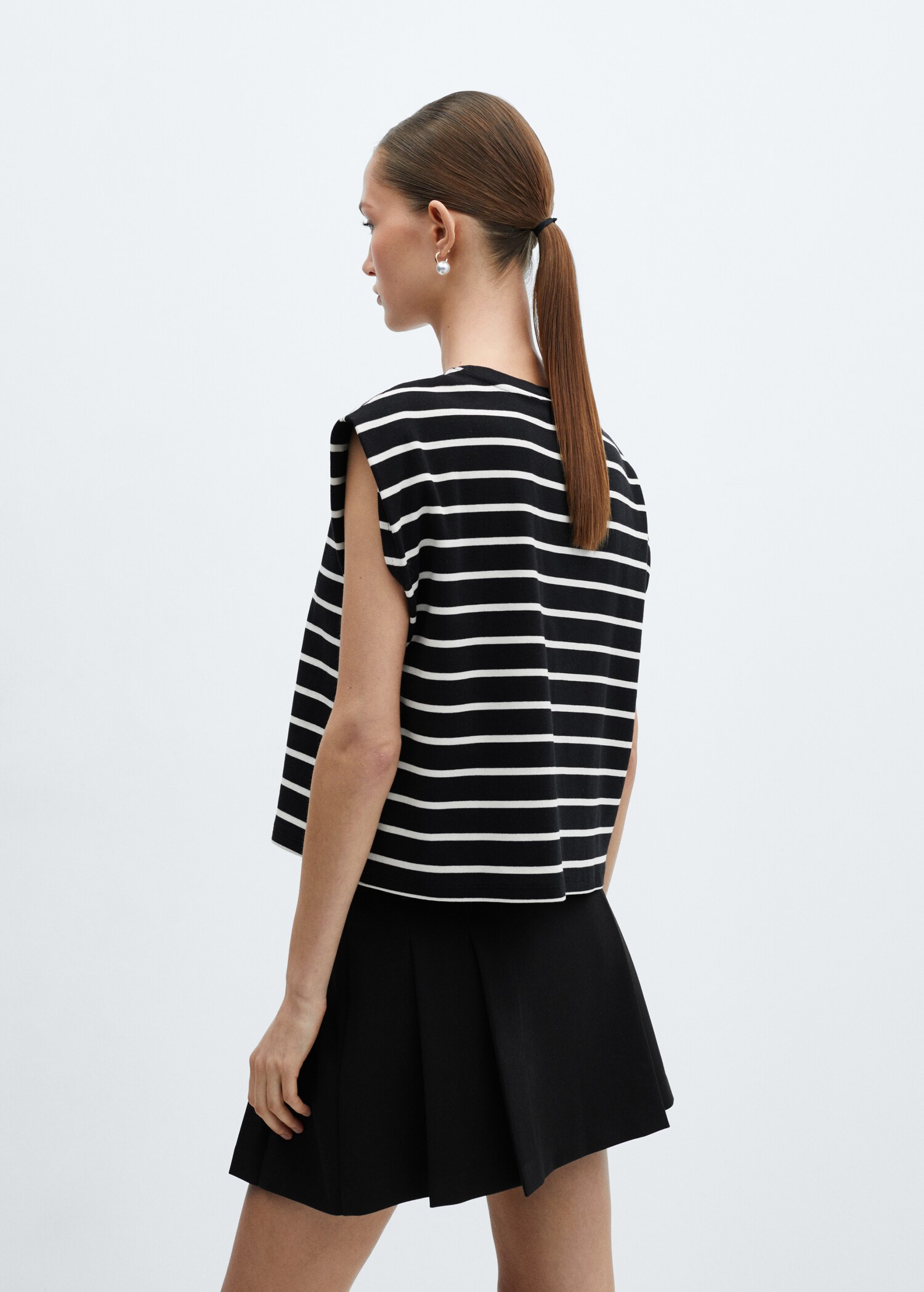Shoulder pad stripped t-shirt - Reverse of the article