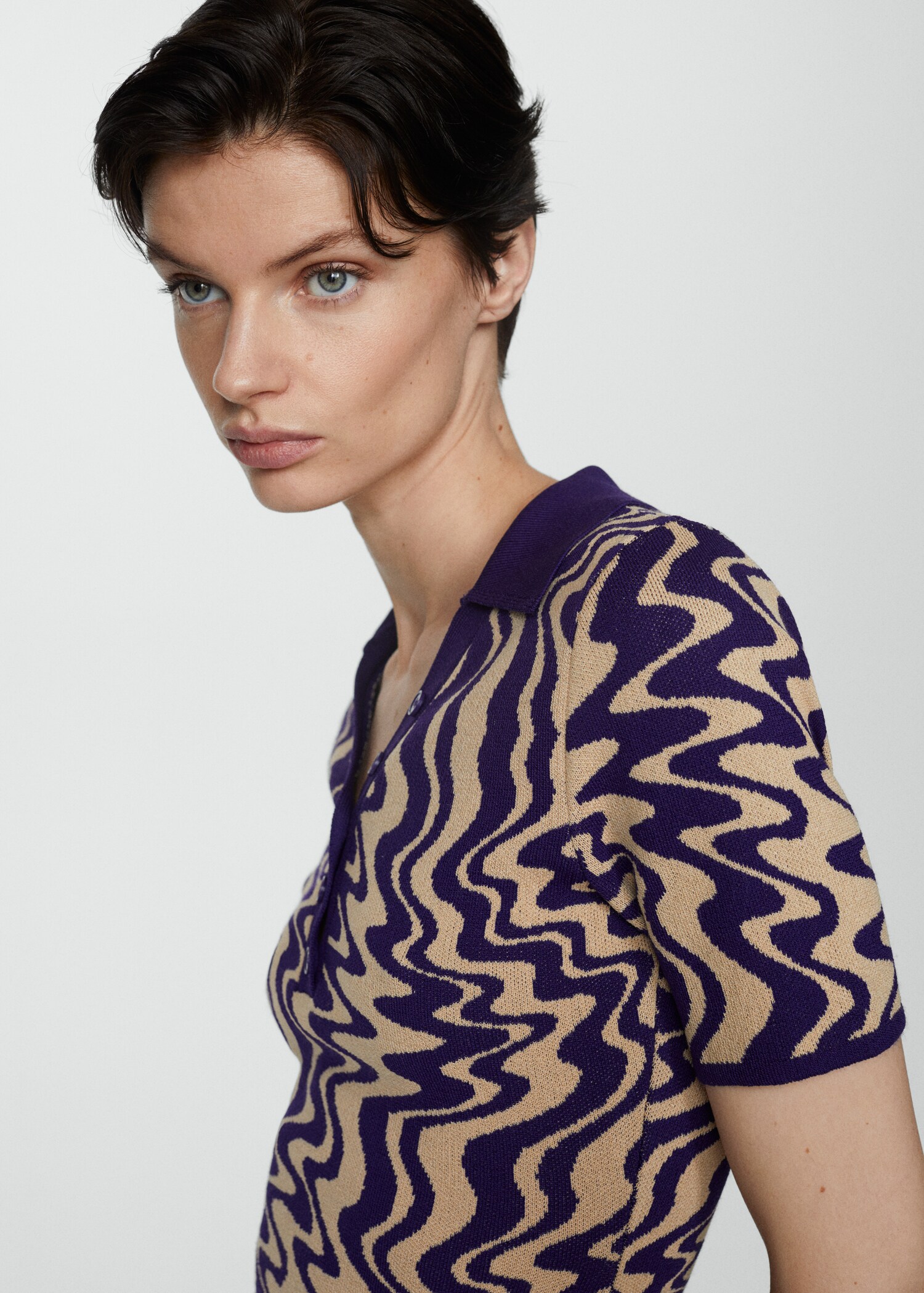 Knitted polo-neck sweater - Details of the article 1