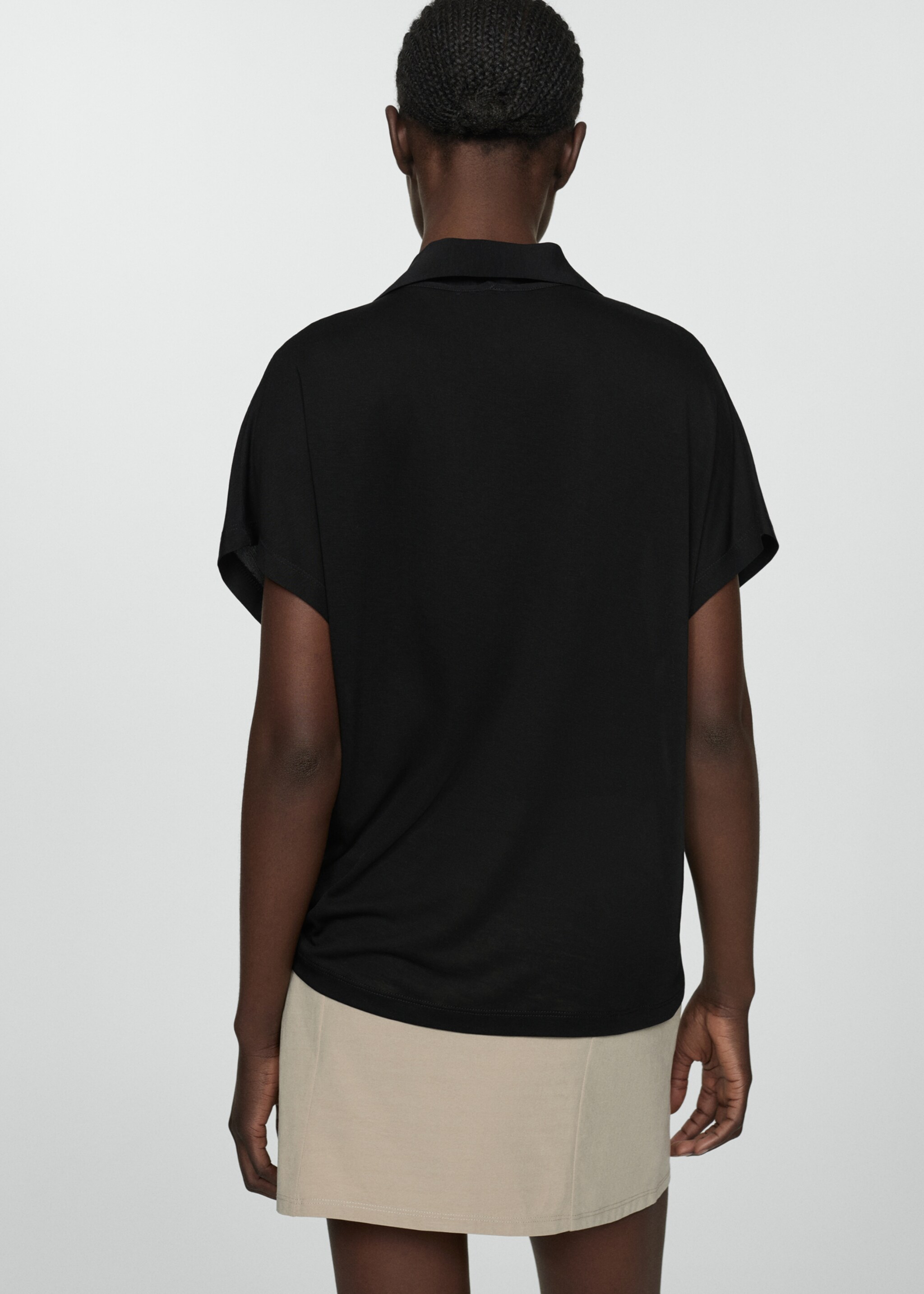 Camiseta cuello polo - Reverso del artículo
