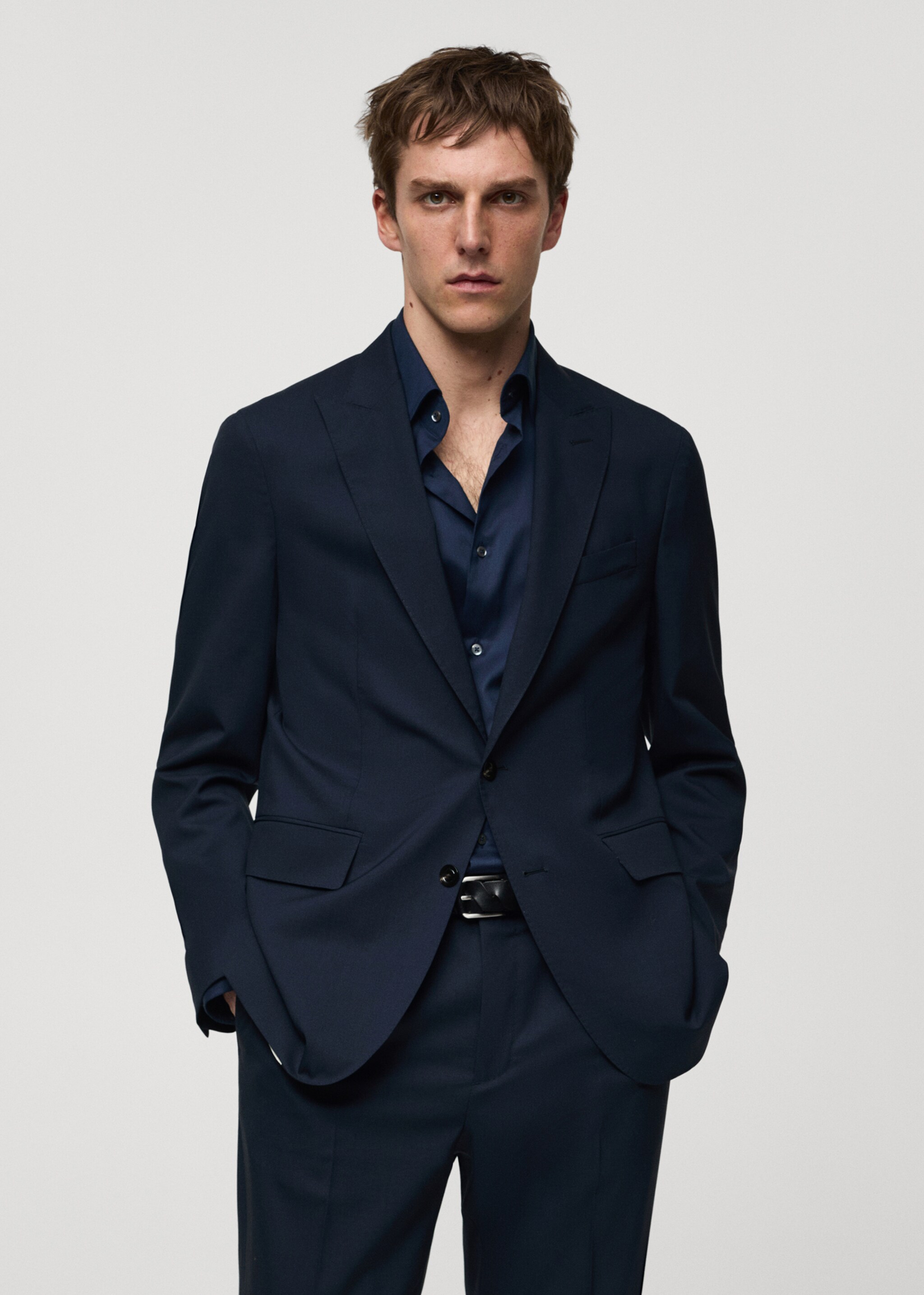 100% virgin wool slim-fit suit jacket - Medium plane, Dark Navy. Ref: 67008274-00.
