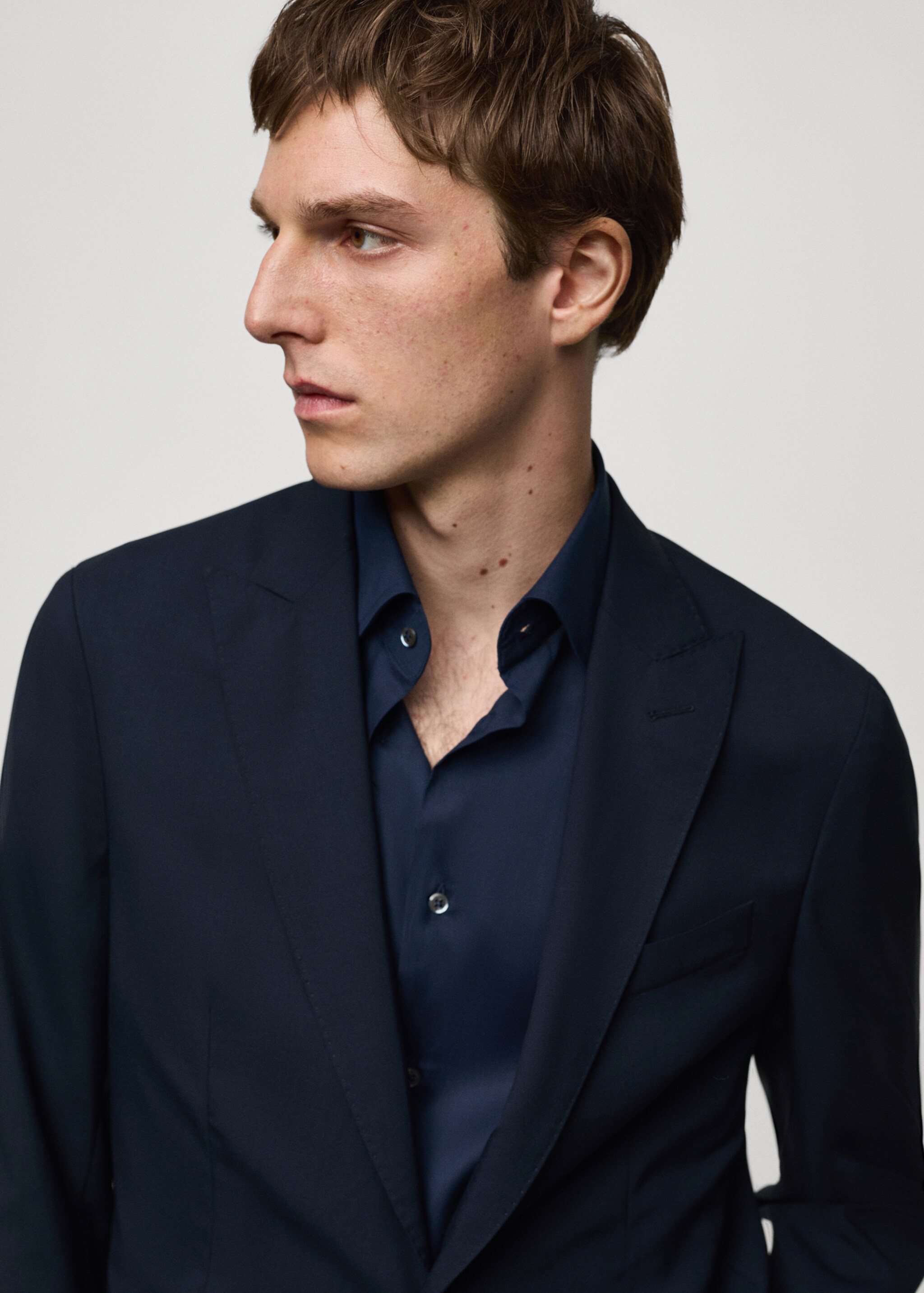 100% virgin wool slim-fit suit jacket - Details of the article 1, Dark Navy. Ref: 67008274-00.